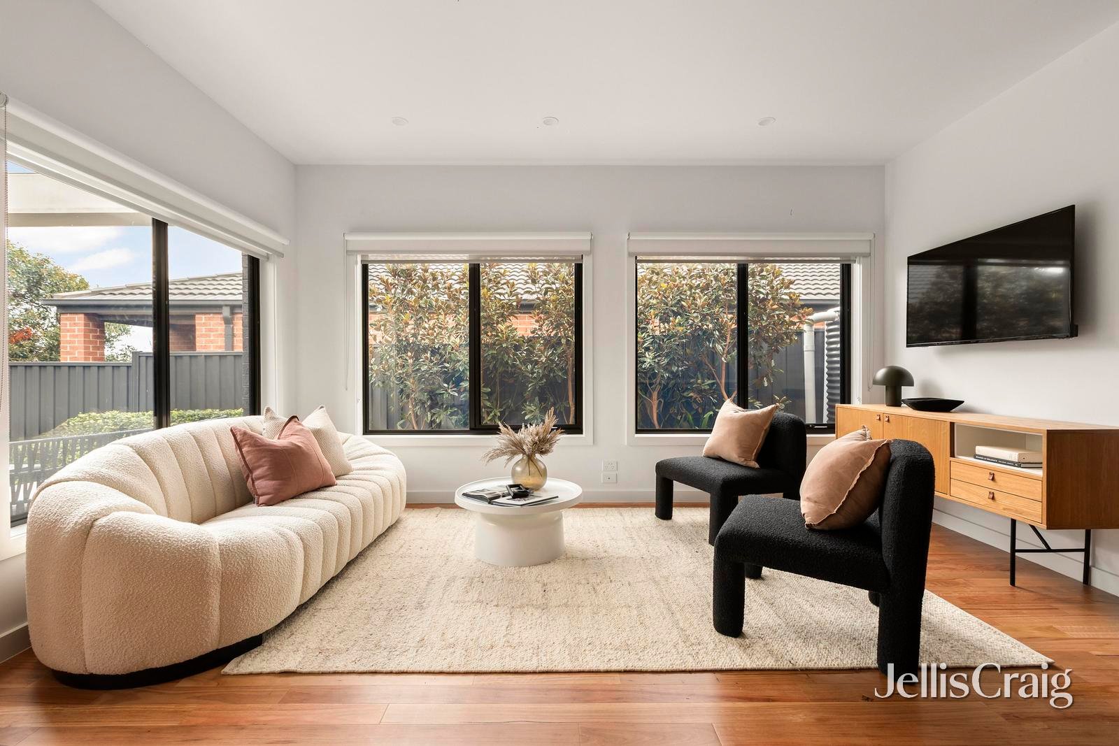 6 White Street, Avondale&nbsp;Heights image 2