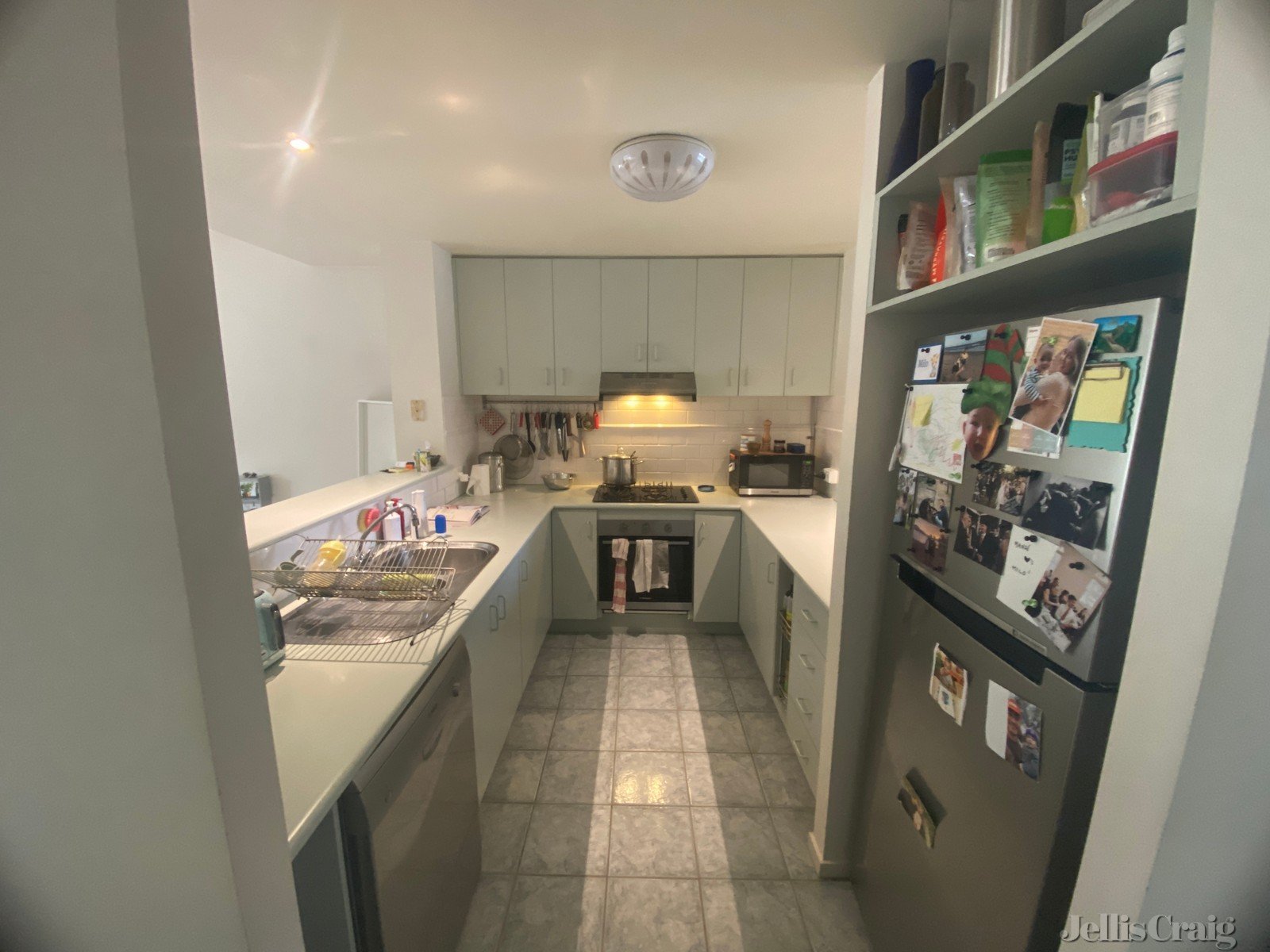 6 William Street, Clifton Hill image 2