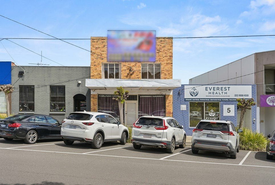 6 Windsor Avenue, Mount&nbsp;Waverley image 10