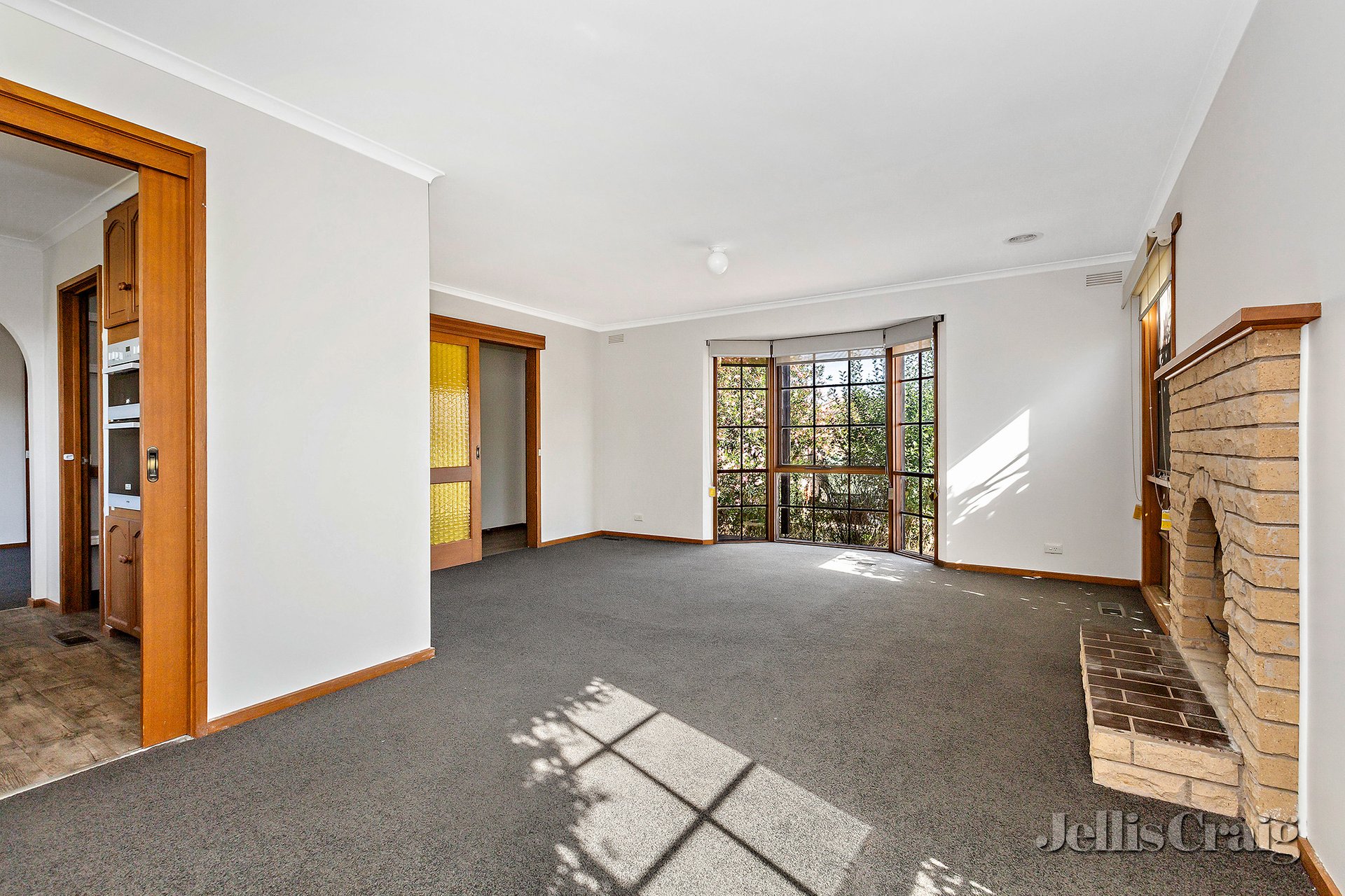 6 Winsam Grove, Wendouree image 2