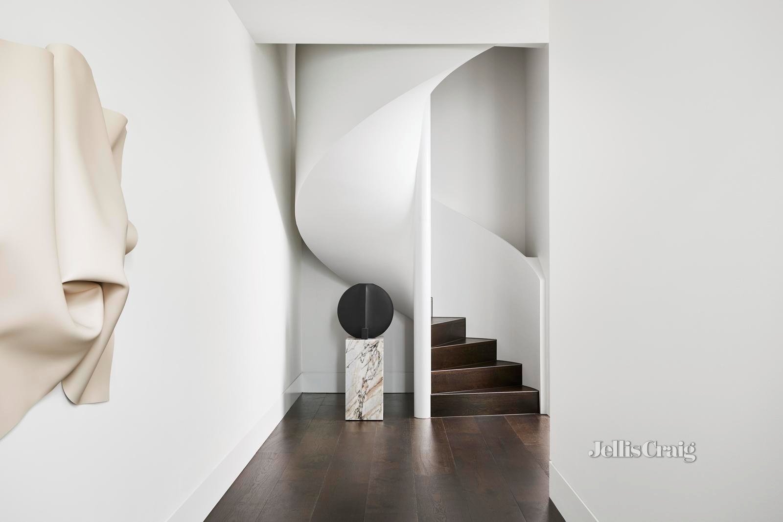 6 Woodgate Street, South Melbourne image 3
