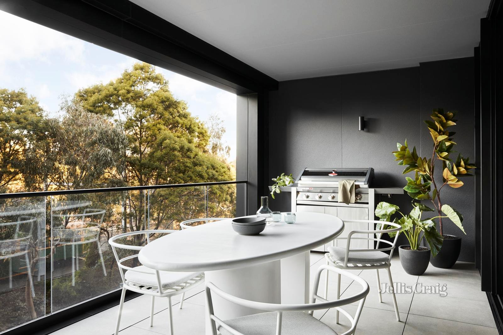 6 Woodgate Street, South Melbourne image 7