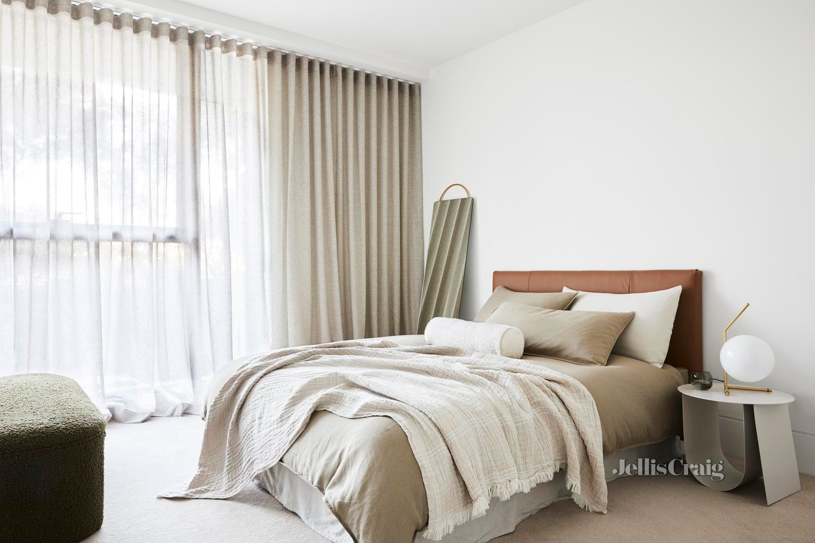 6 Woodgate Street, South Melbourne image 14