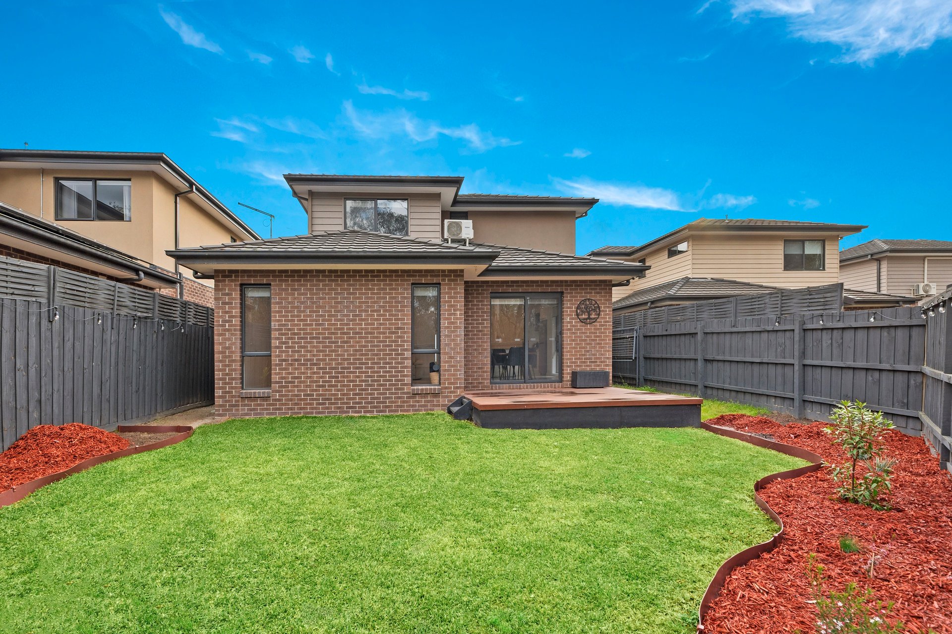 6 Woodview Court, Croydon North image 6