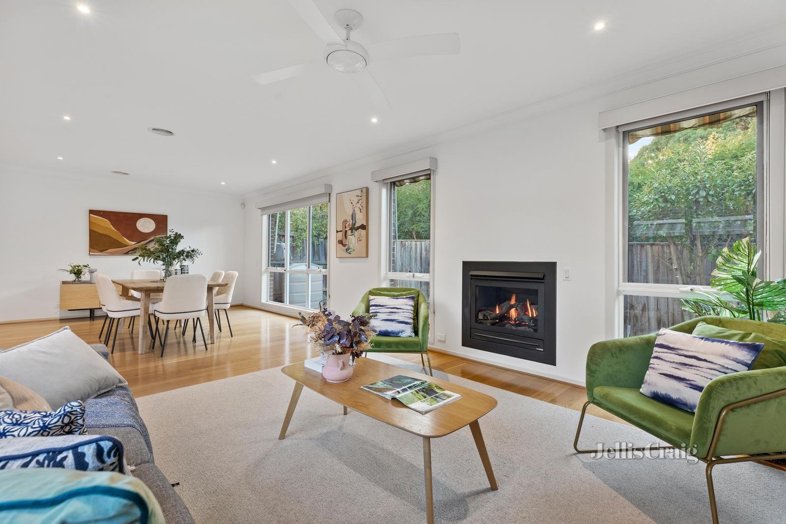 6 Woolcock Close, Burwood image 4