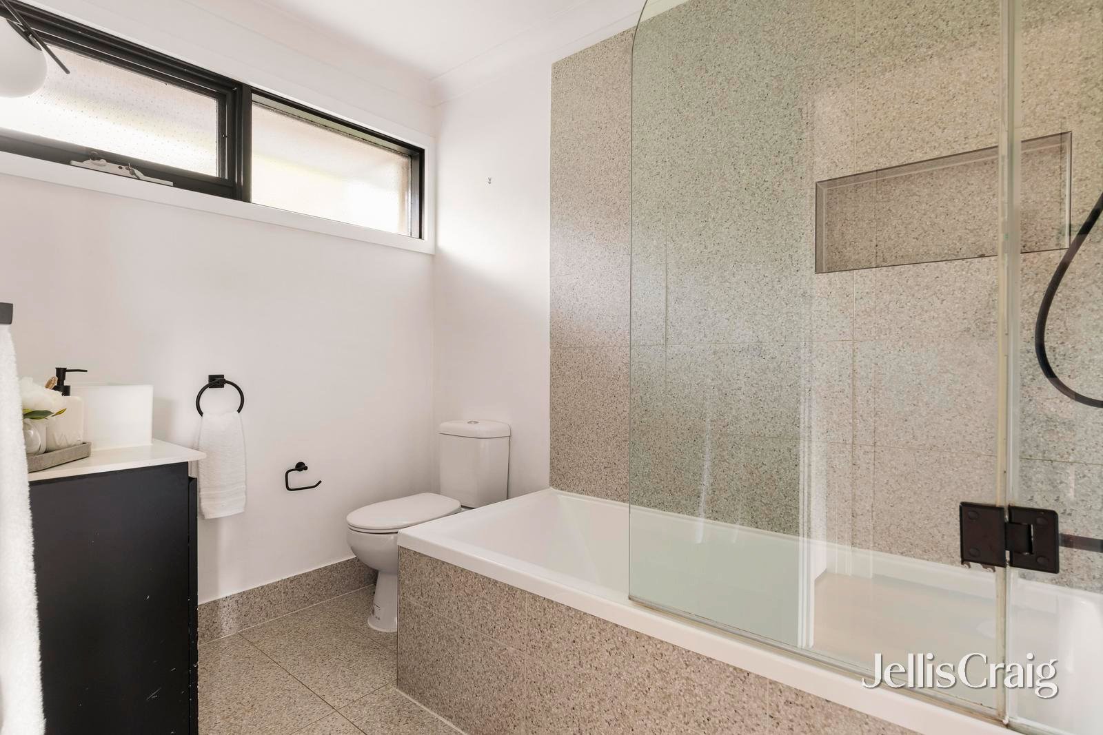 6 Yerrawa Drive, Watsonia image 11