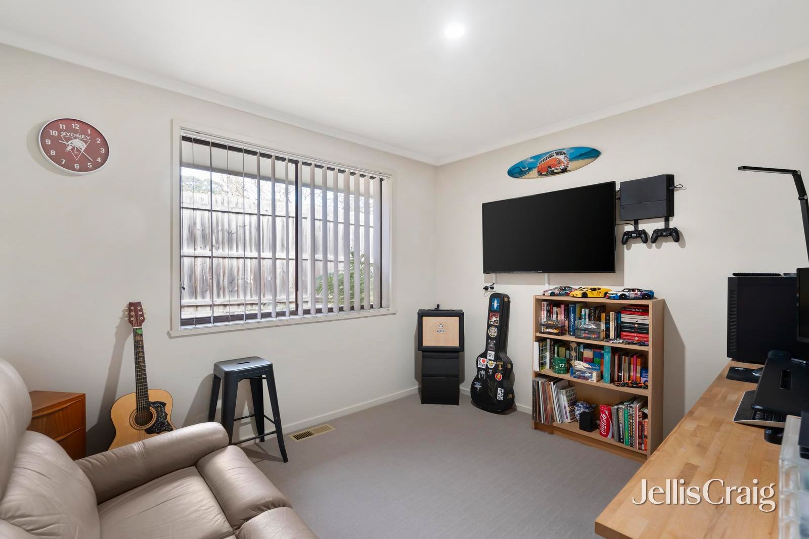 6 Zina Grove, Mooroolbark image 7