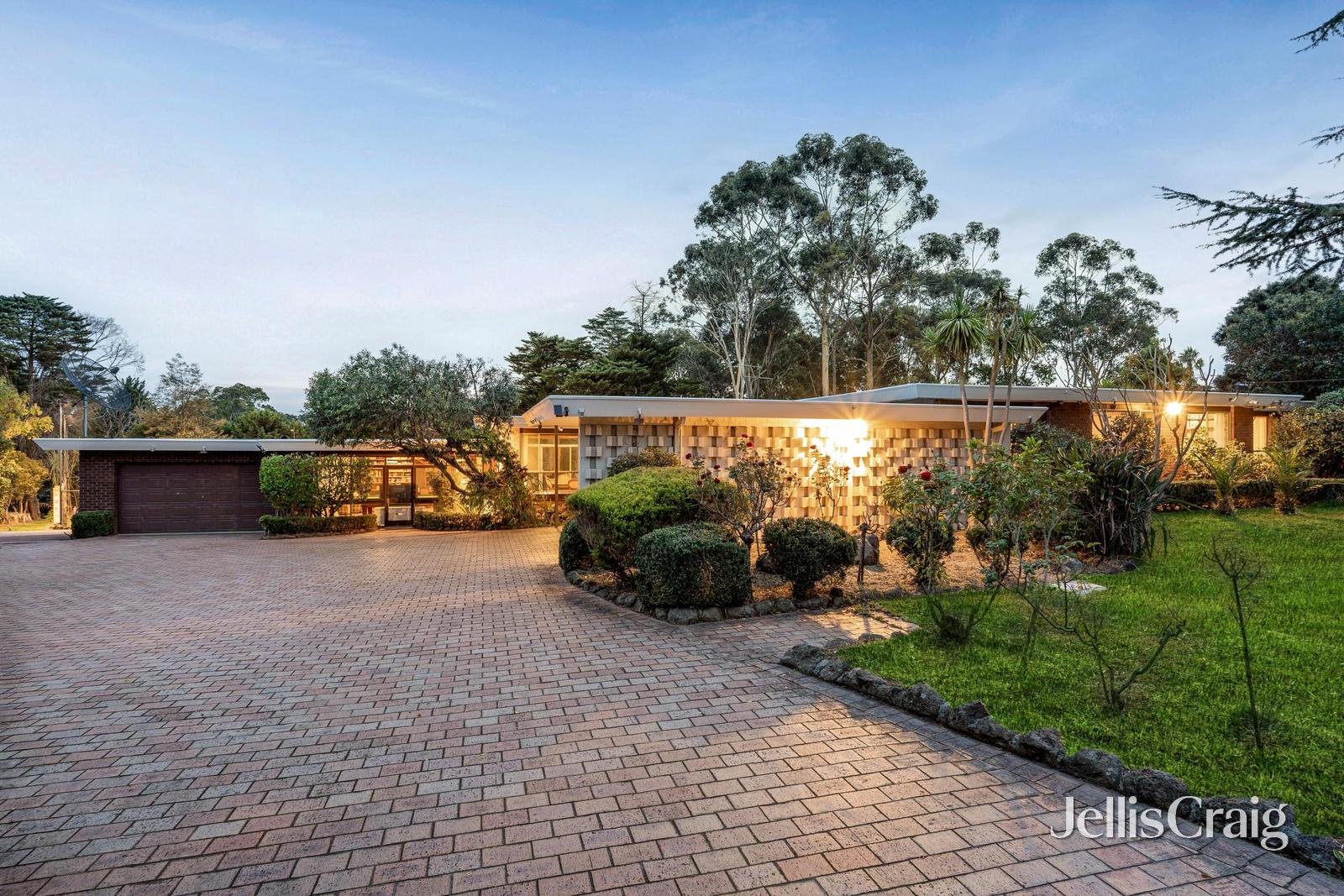 60-62 Serpells Road, Templestowe image 1