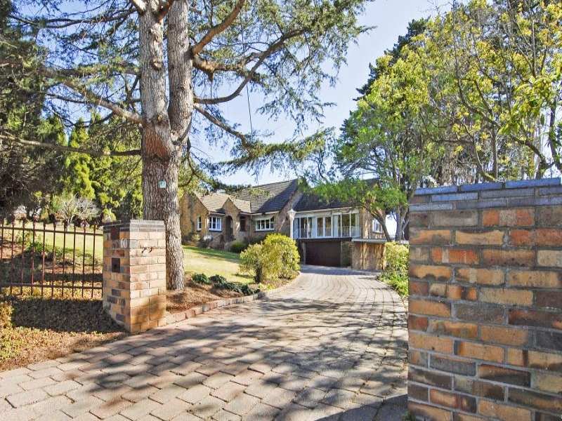 60-62 South Valley Road, Highton image 1