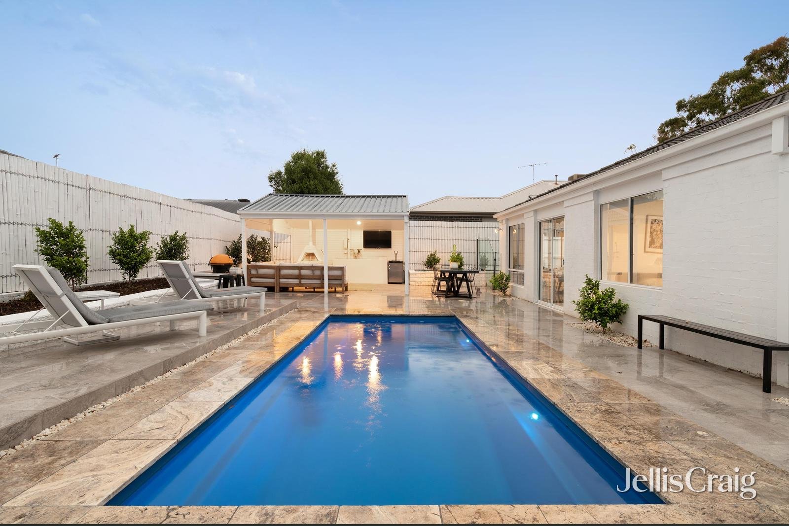 60 Baigent Avenue, Doreen image 2