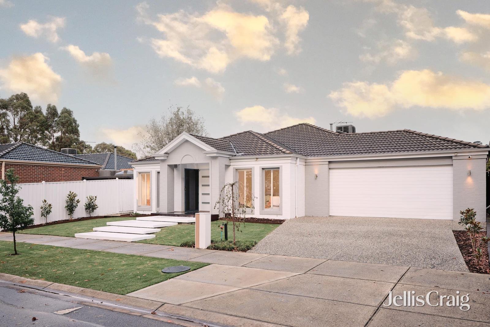 60 Baigent Avenue, Doreen image 2