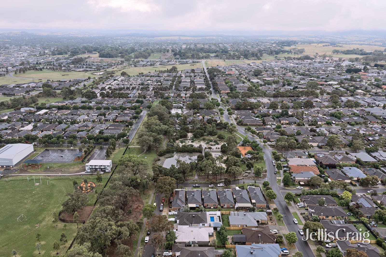 60 Baigent Avenue, Doreen image 20