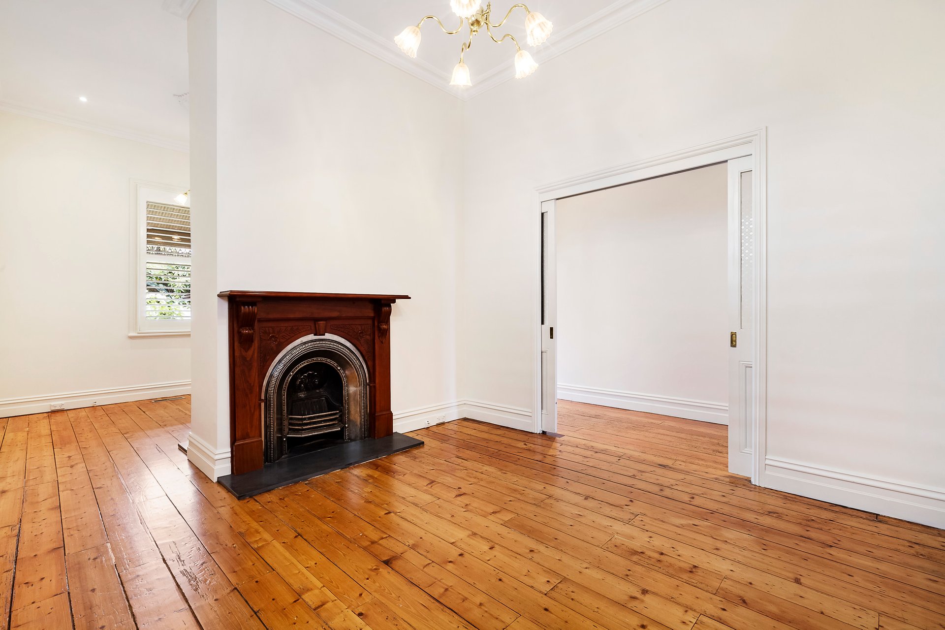 Property Gallery Thumbnail 3