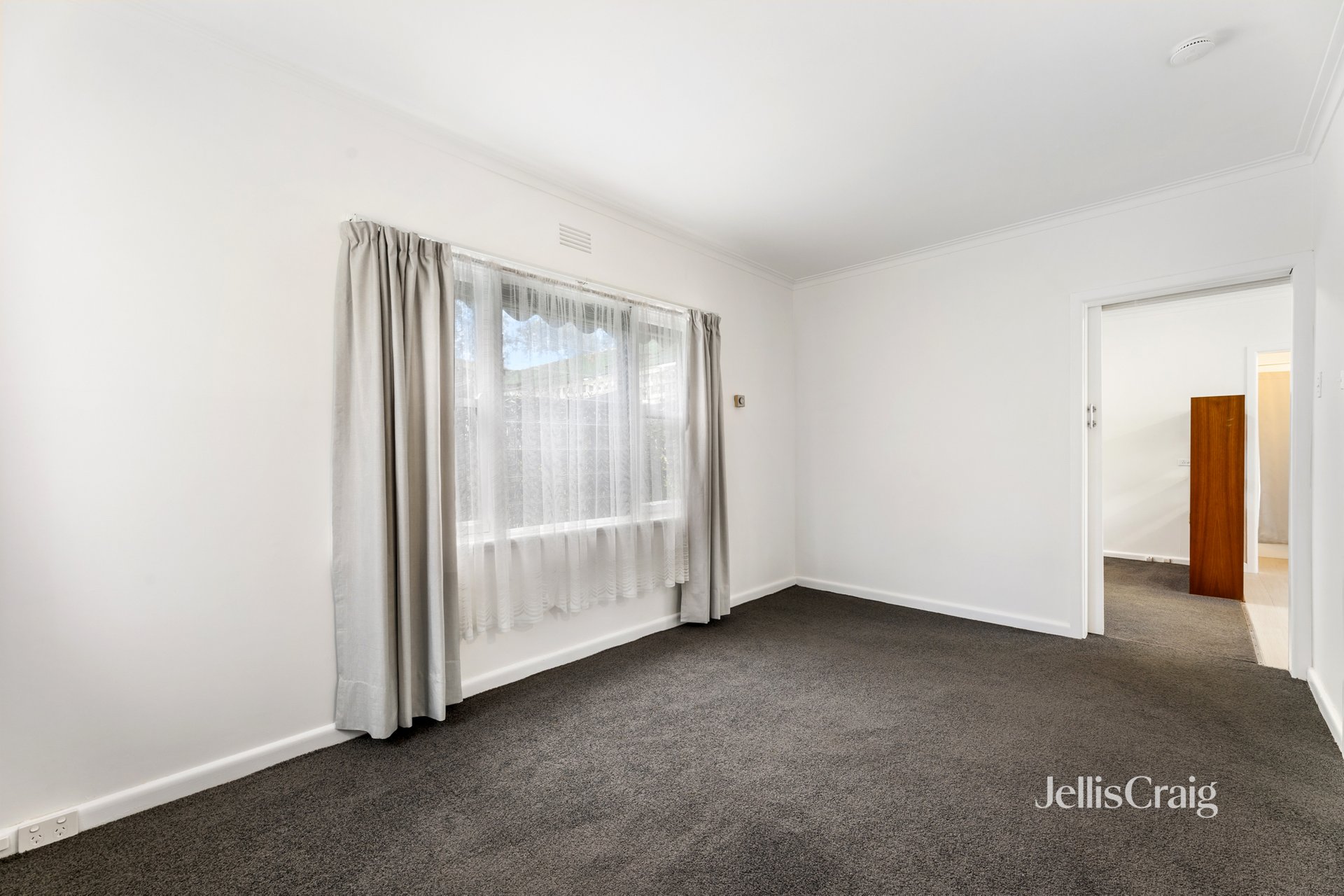 60 Batman Rd, Eltham image 8