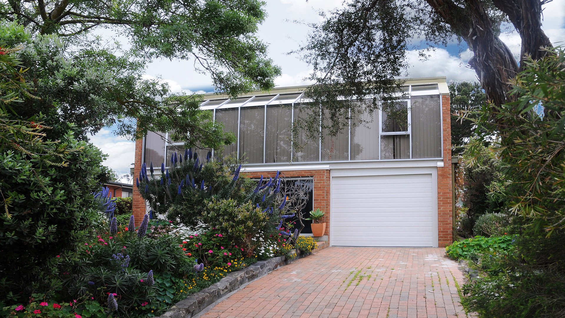 Property Gallery - Main Image