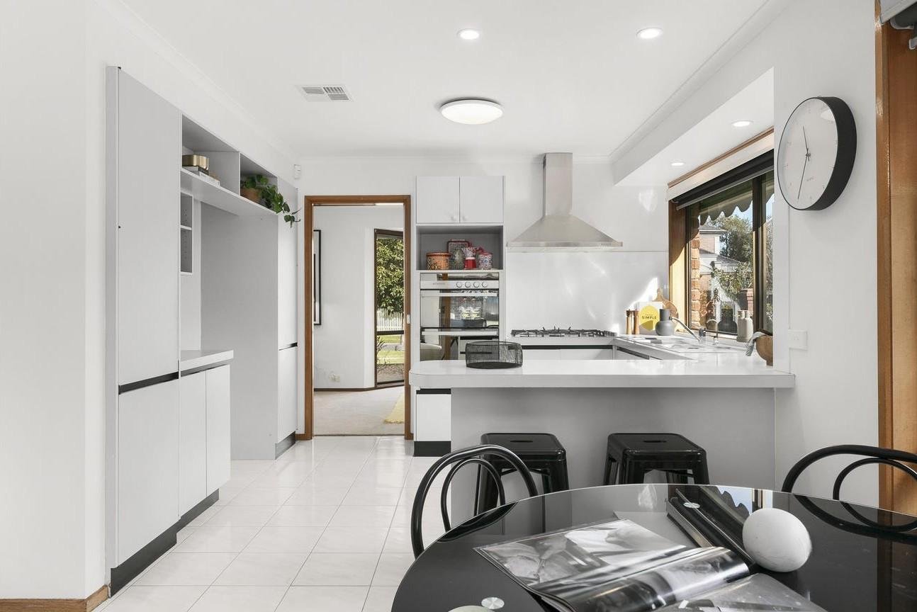 60 Market Street, Essendon image 2
