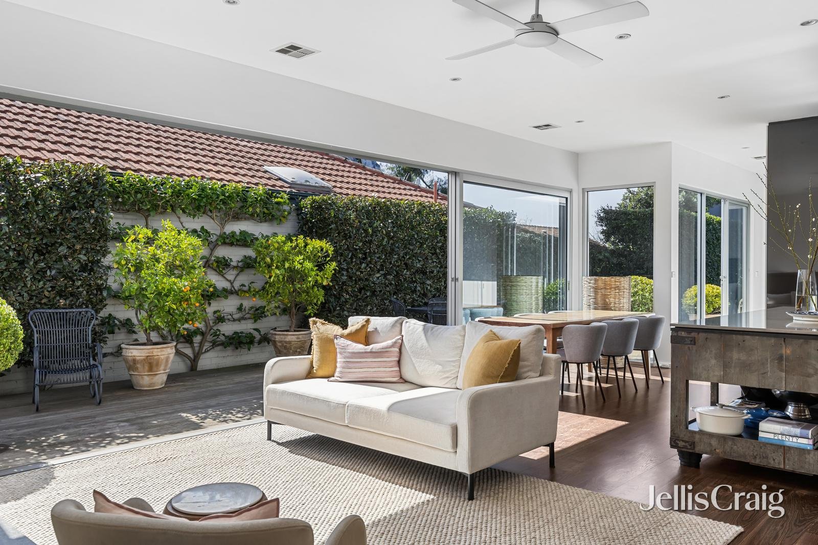 60 McArthur Street, Malvern image 3