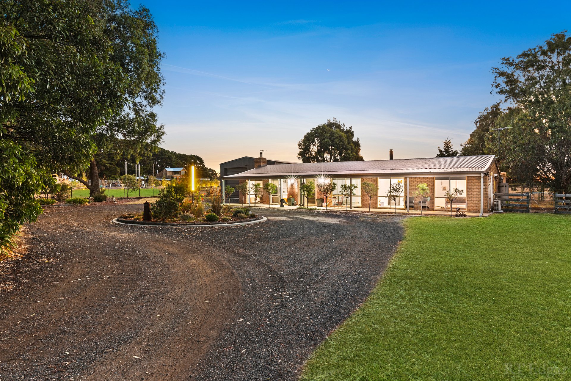 Property Gallery Thumbnail 4
