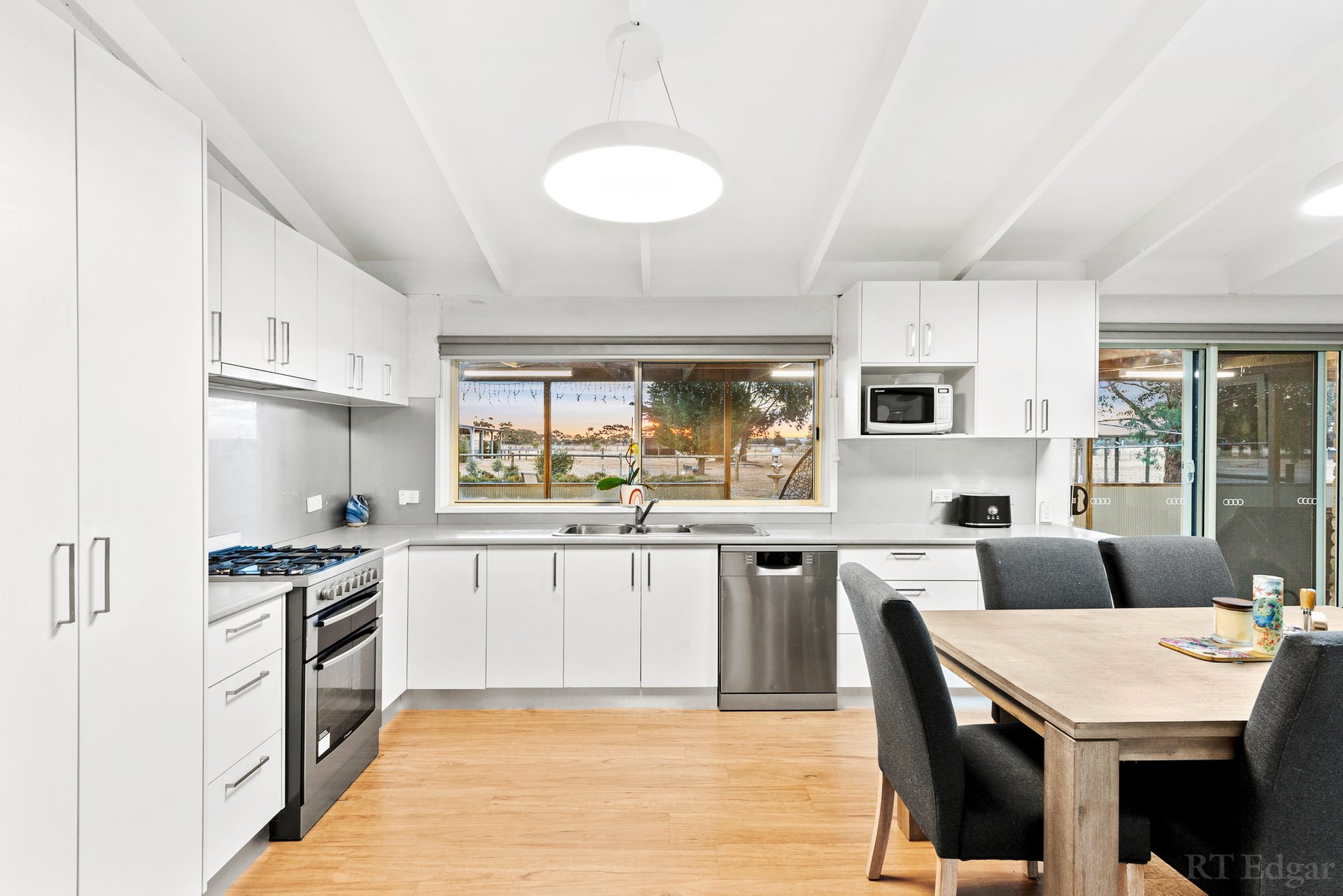 Property Gallery Thumbnail 5