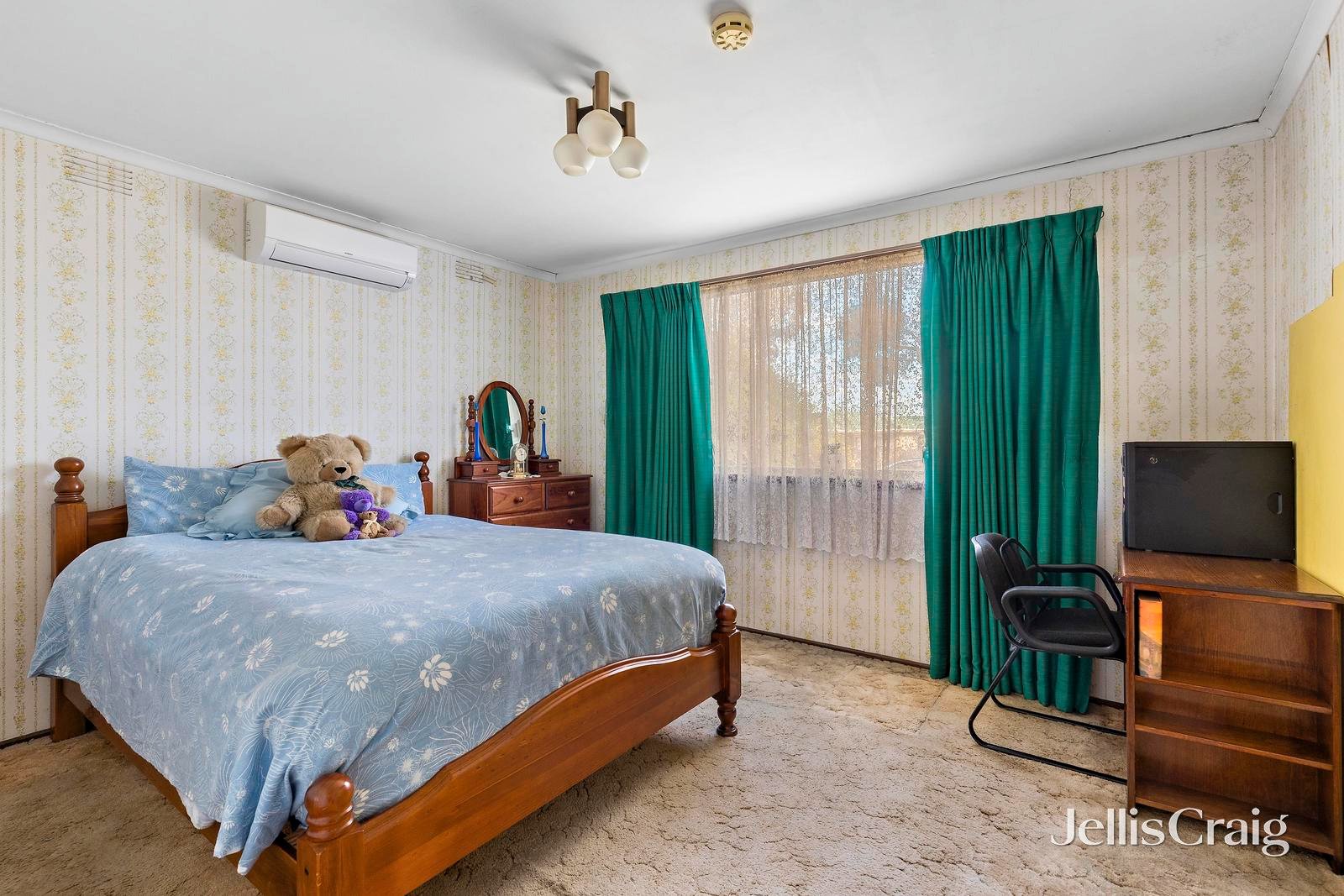 60 Norwood Drive, Keilor East image 5