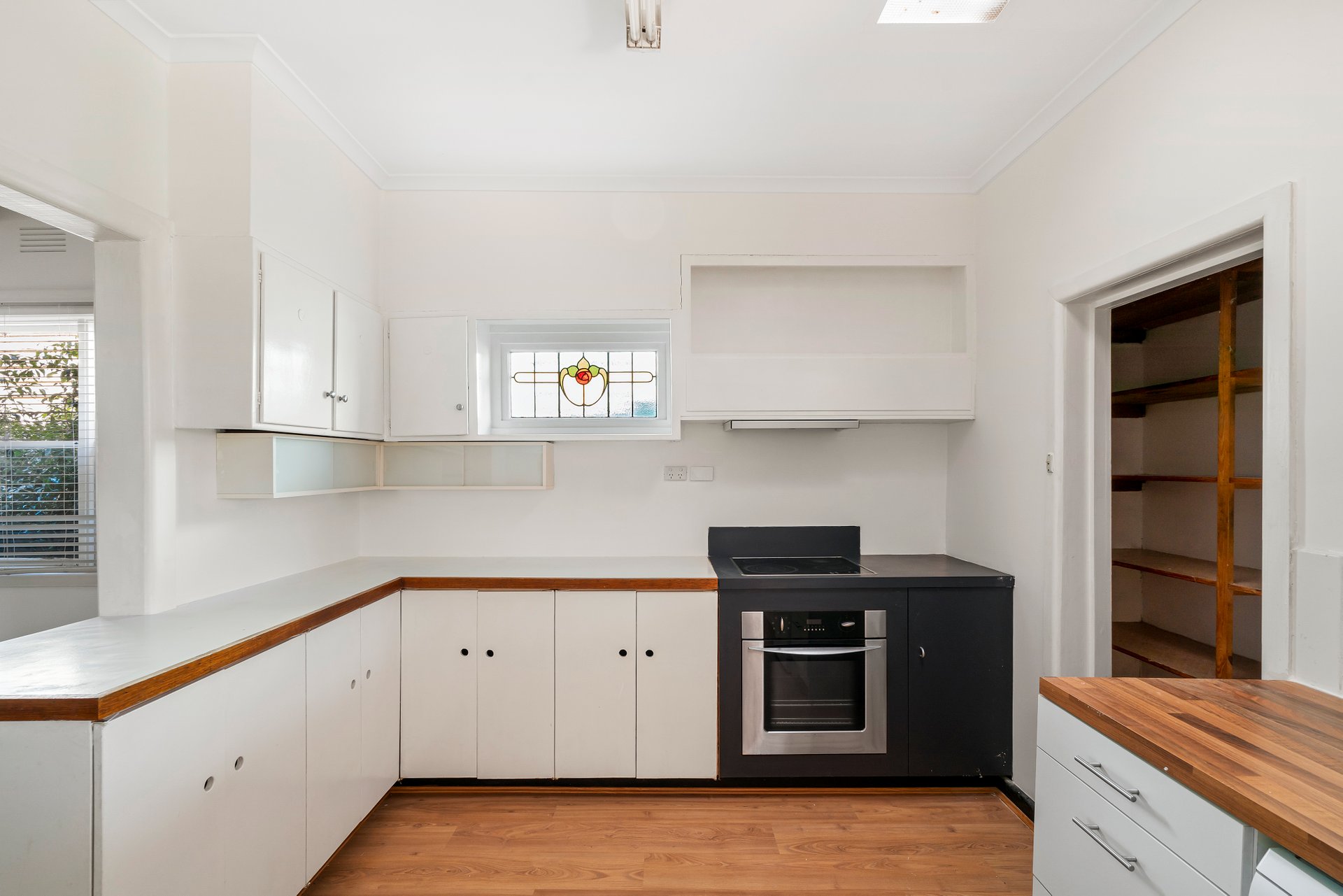 60 Peel Street, Newport image 2