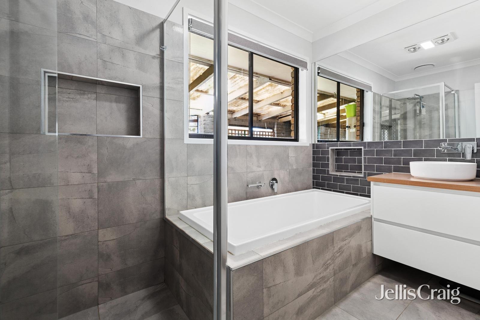 60 Sago Hill Road, Bunkers Hill image 17