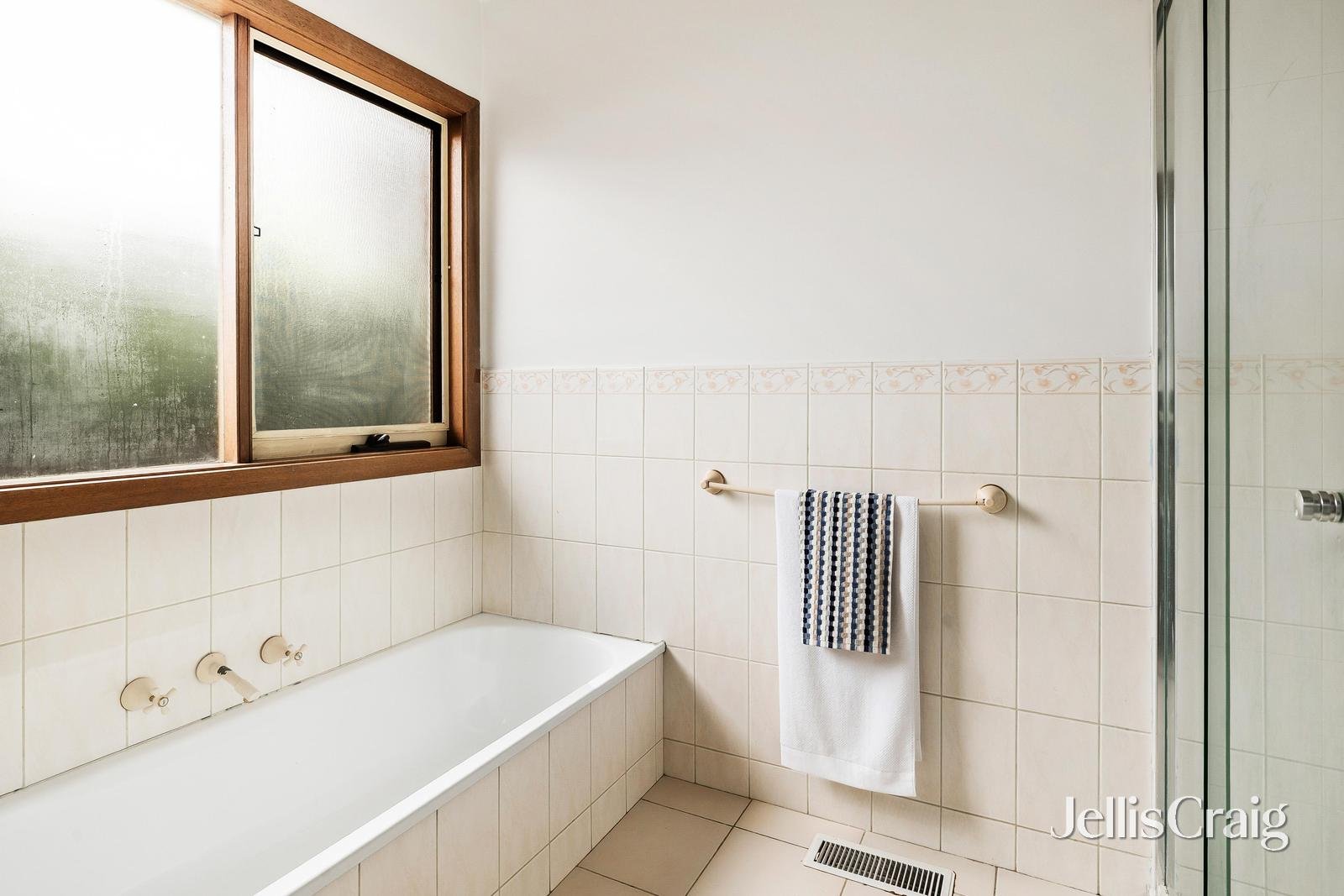 60 Staughton Road, Glen&nbsp;Iris image 10