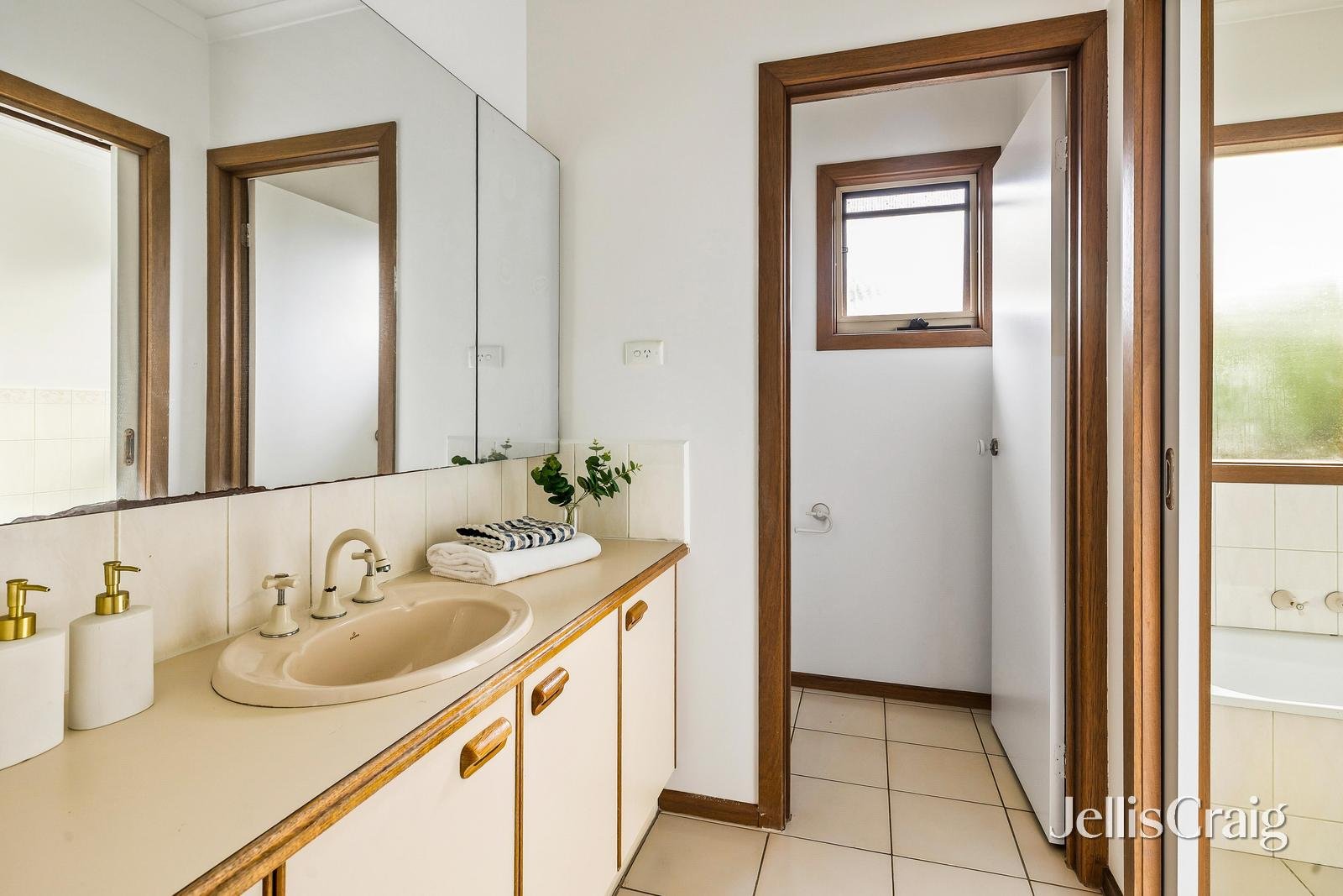 60 Staughton Road, Glen&nbsp;Iris image 11
