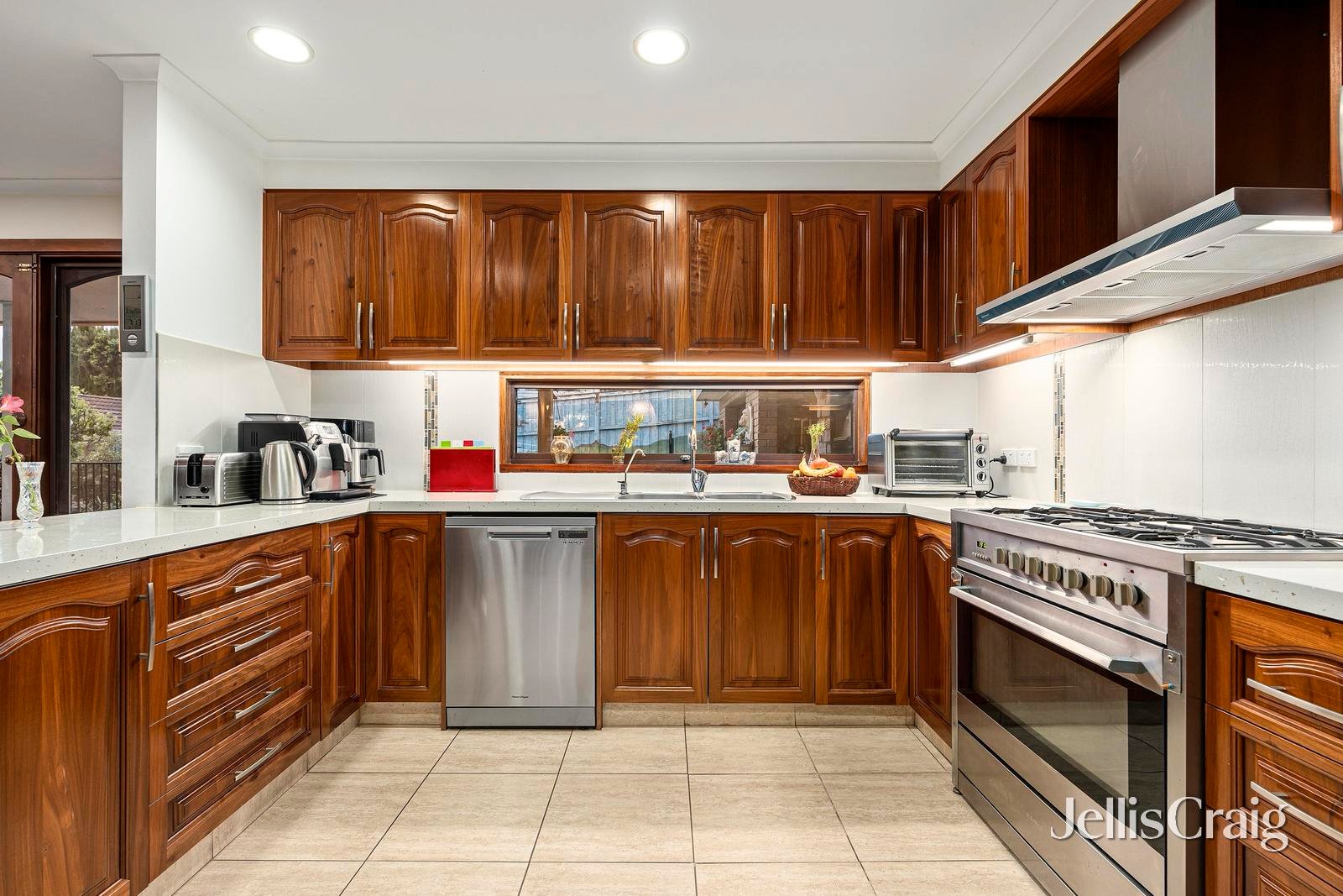 60 Waratah Drive, Templestowe Lower image 7