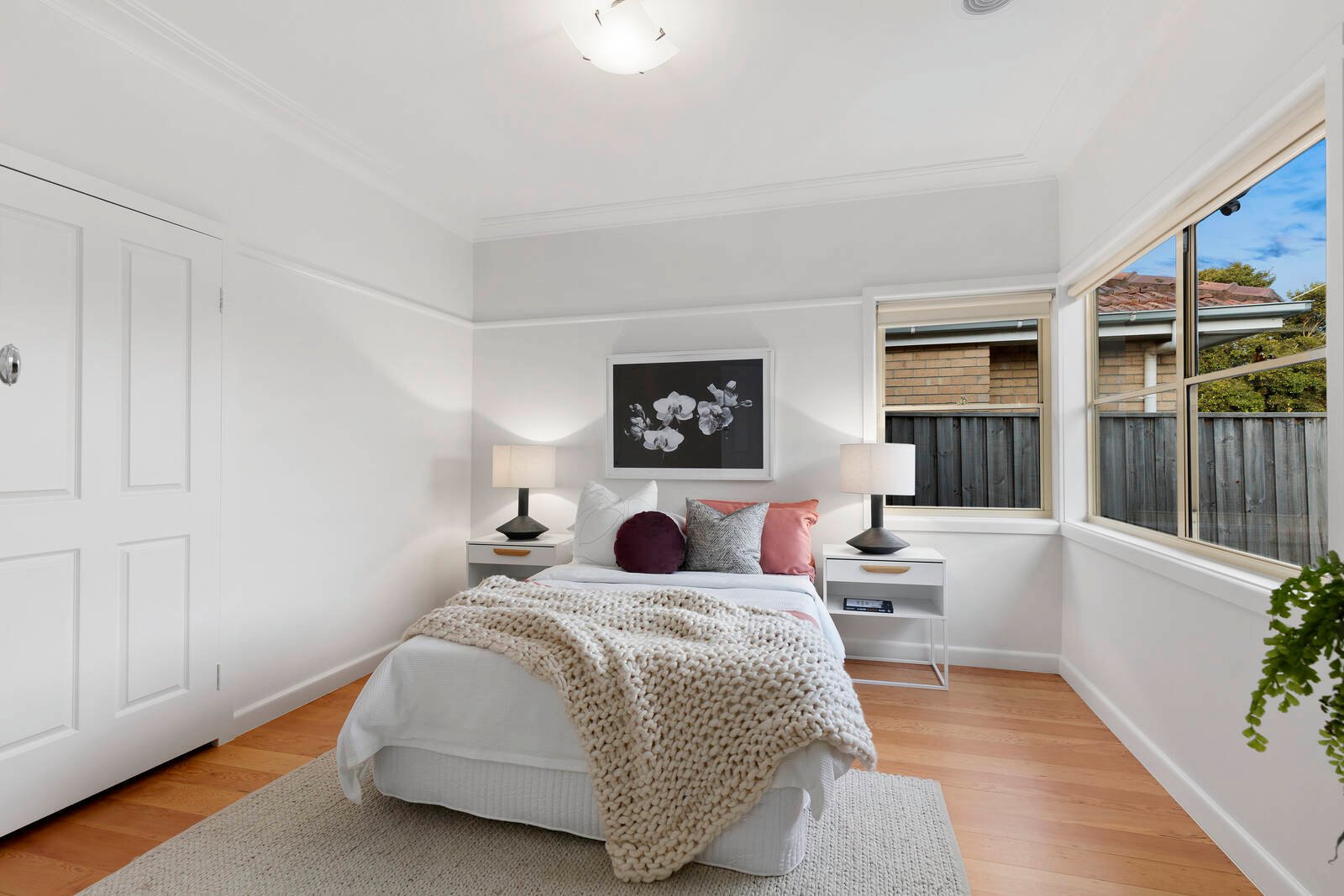 Property Gallery Thumbnail 11