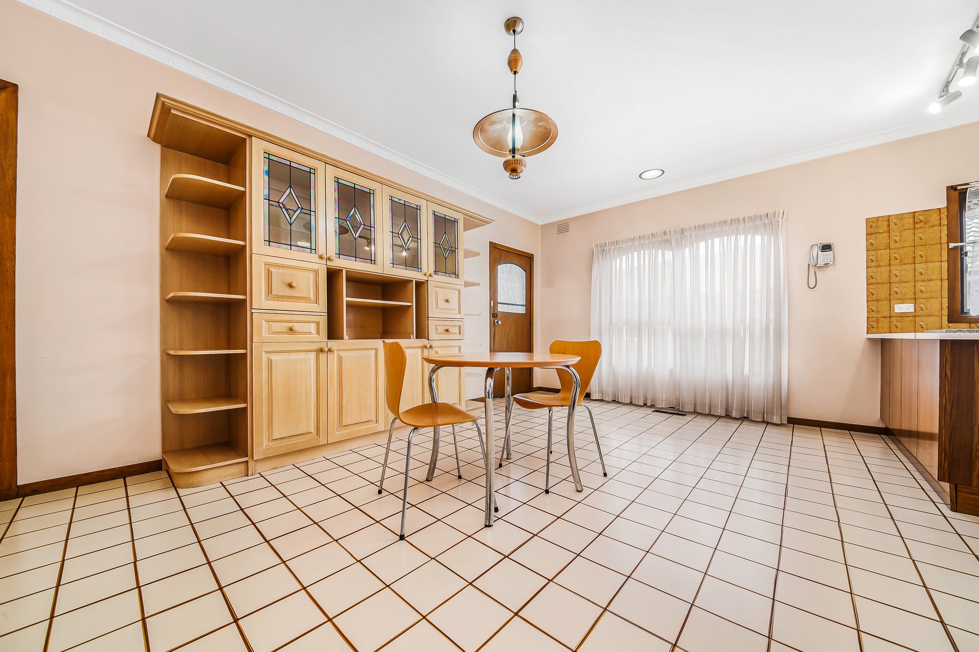 600 Blackburn Road, Glen&nbsp;Waverley image 2