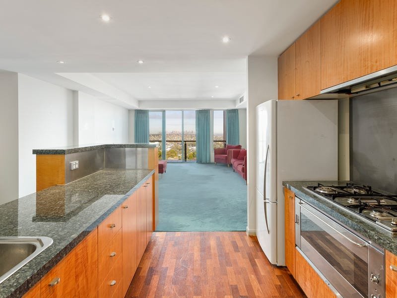 Property Gallery Thumbnail 5