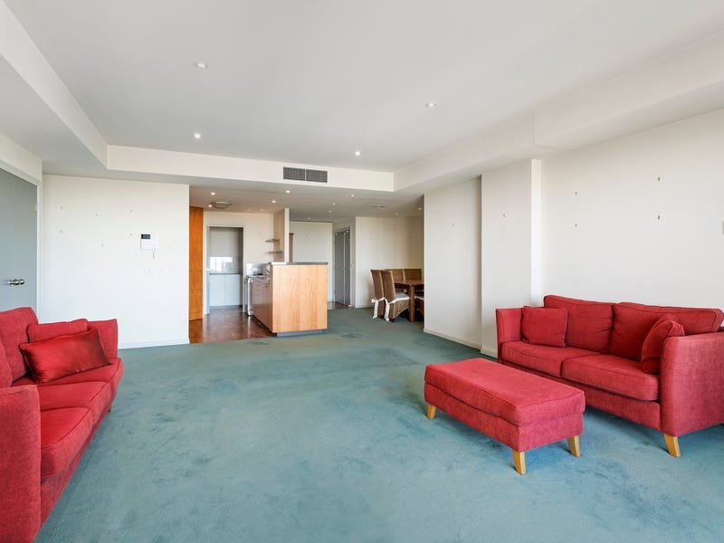 Property Gallery Thumbnail 7