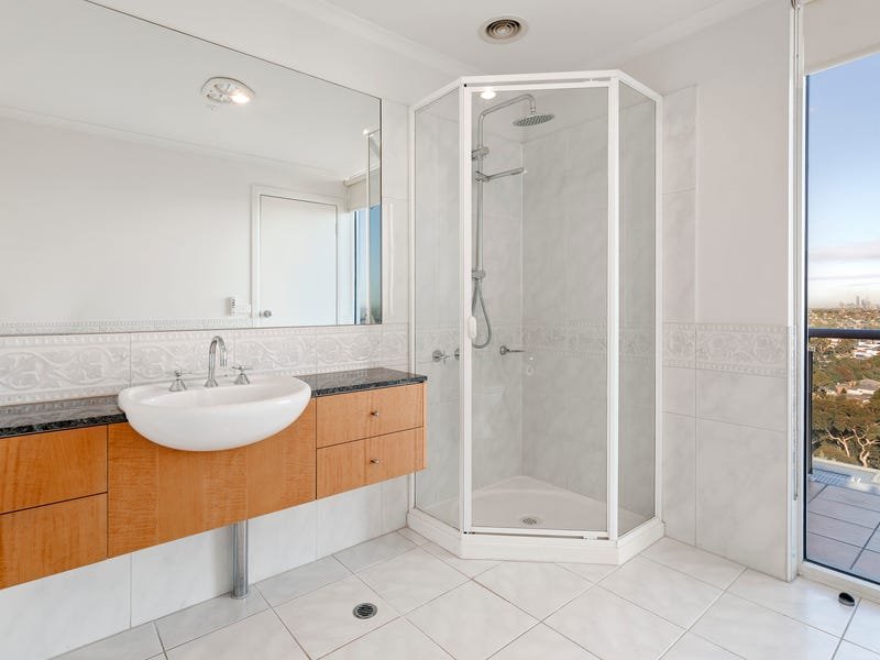 Property Gallery Thumbnail 11