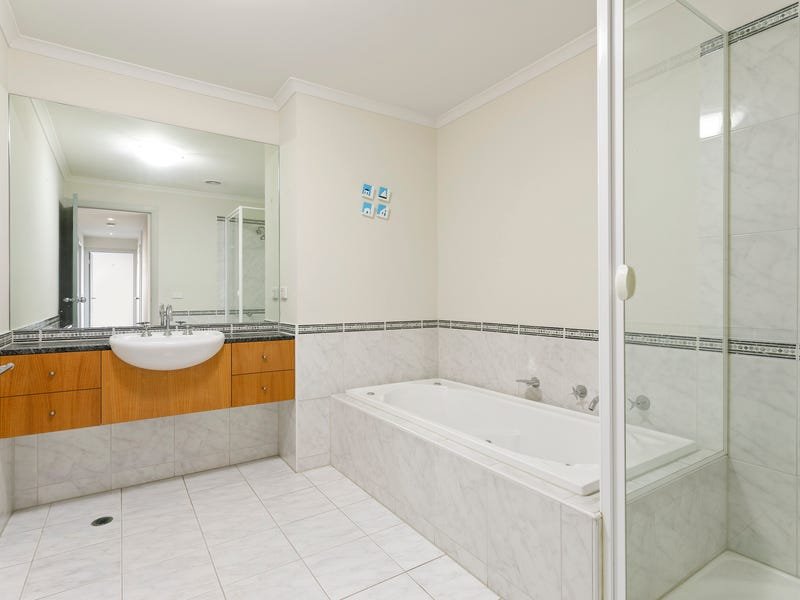 Property Gallery Thumbnail 12