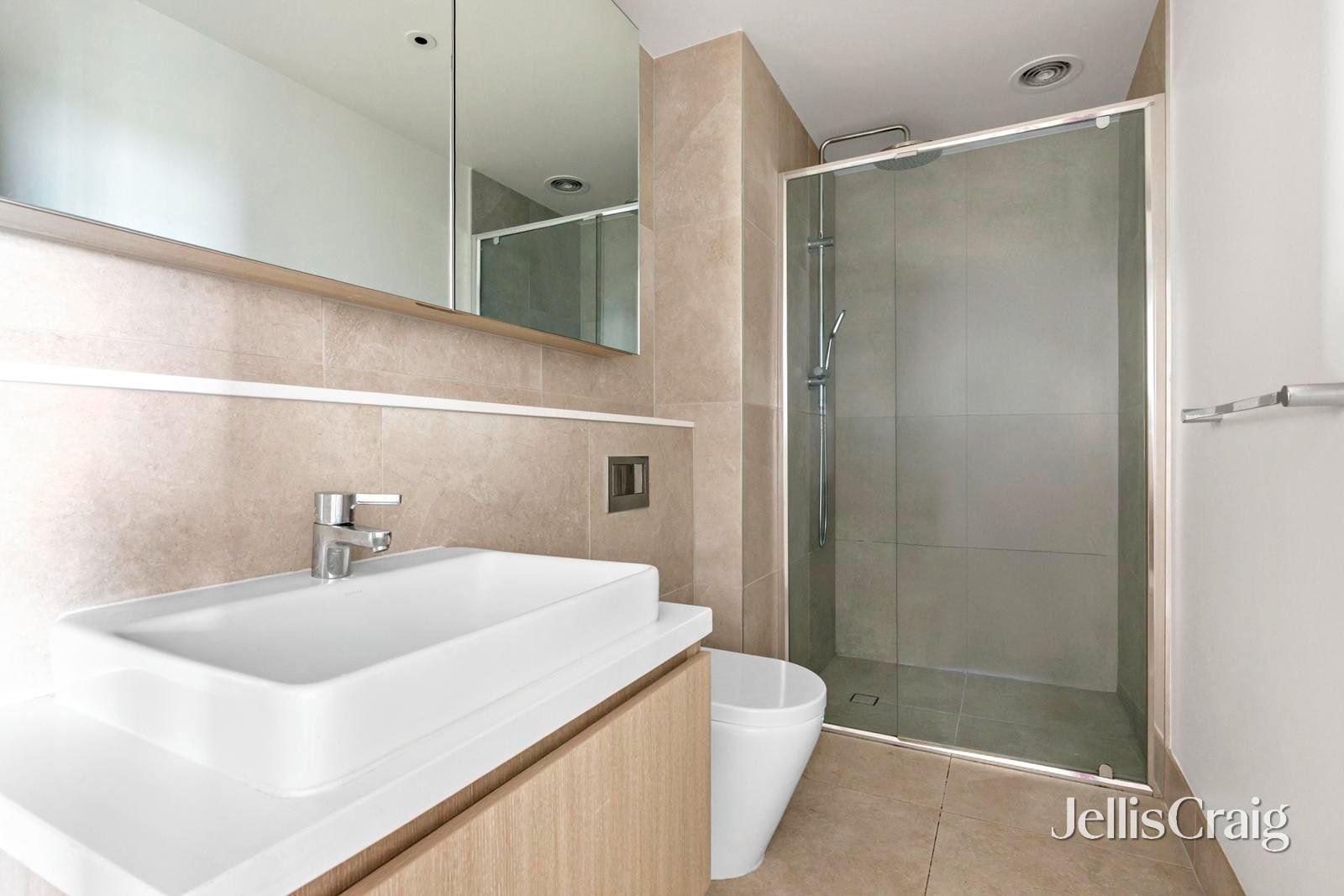 601/19 Russell Street, Essendon image 6