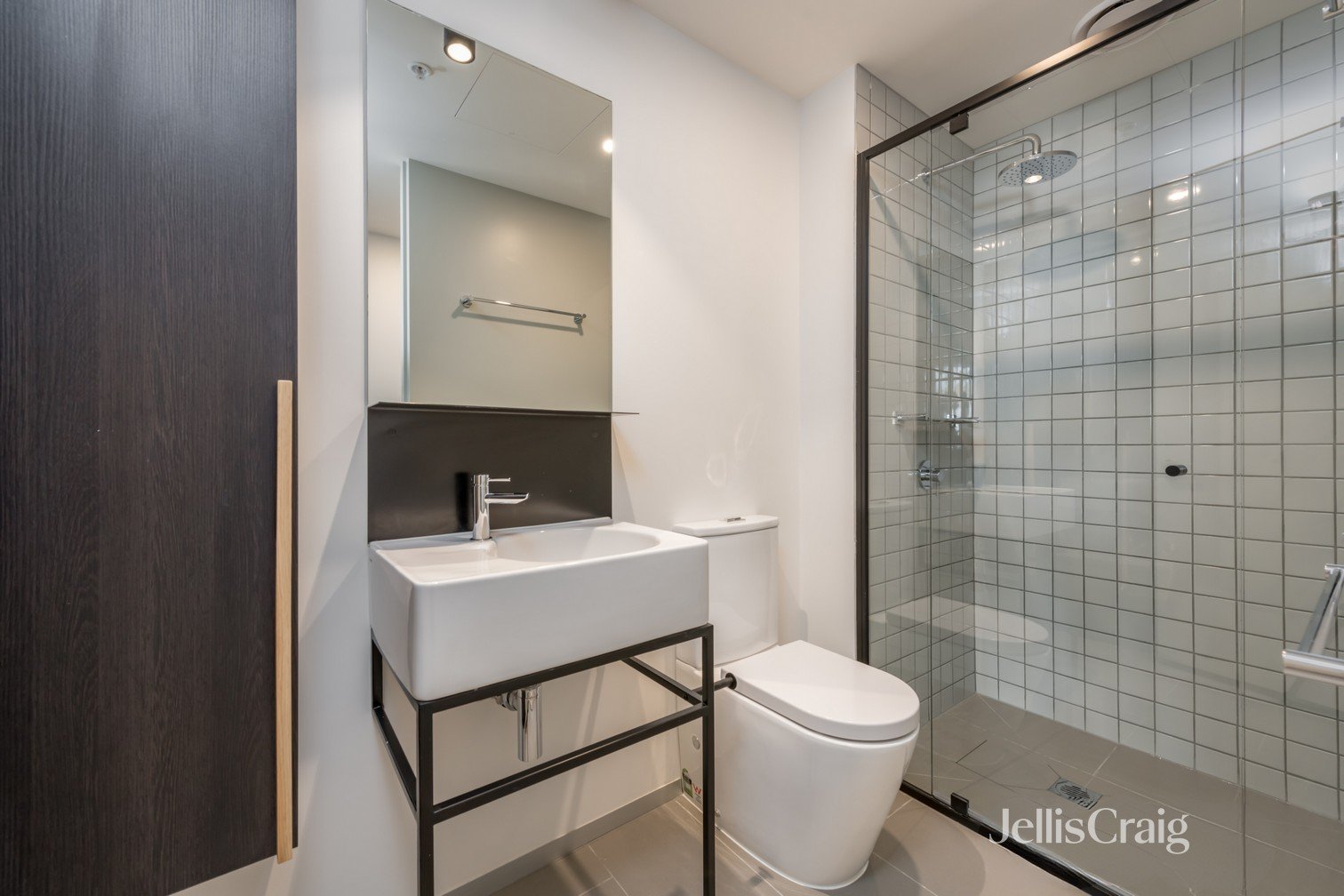 601/27 Wilson Avenue, Brunswick image 4