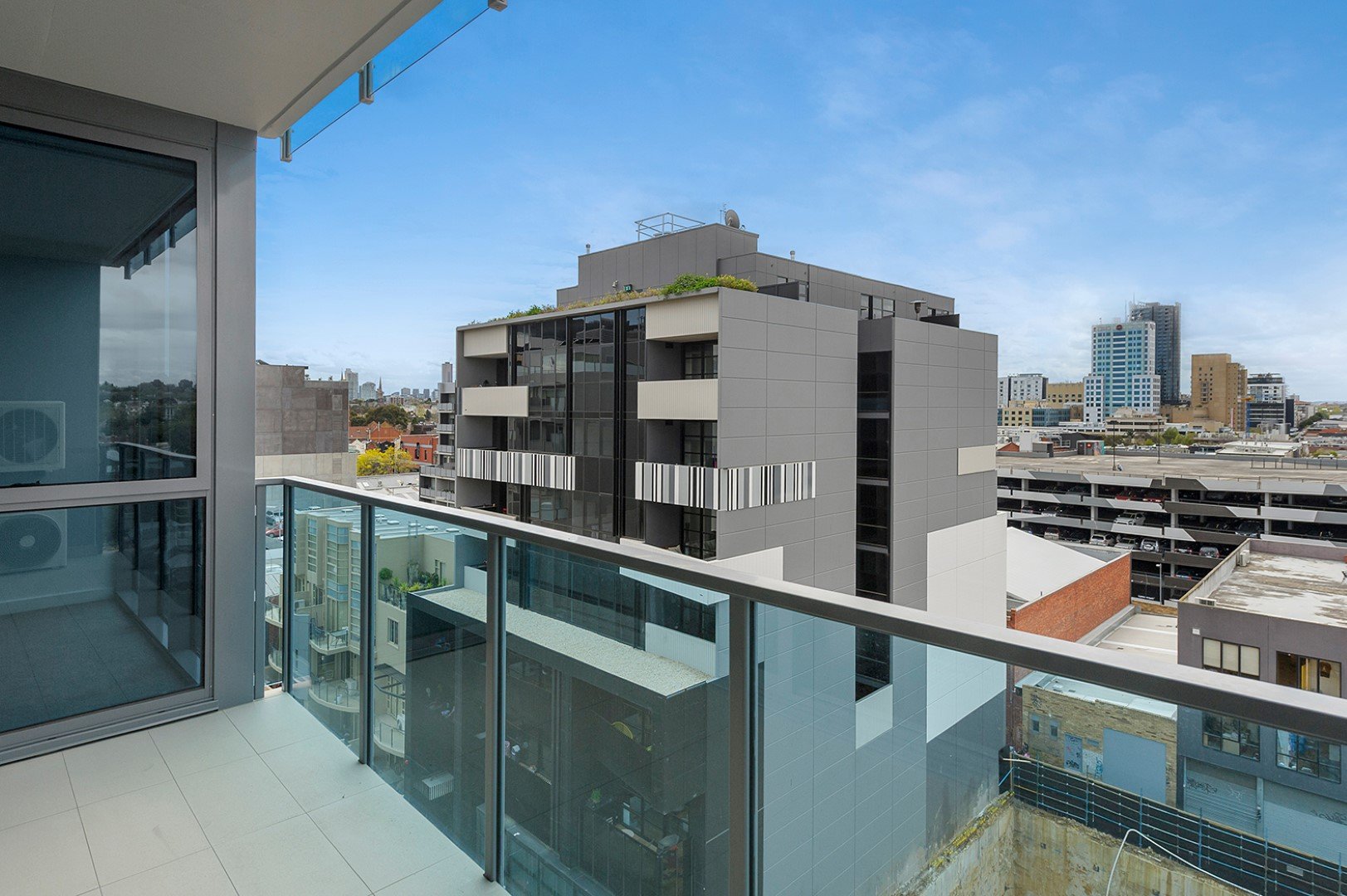 601/42 Wilson Street, South Yarra image 4