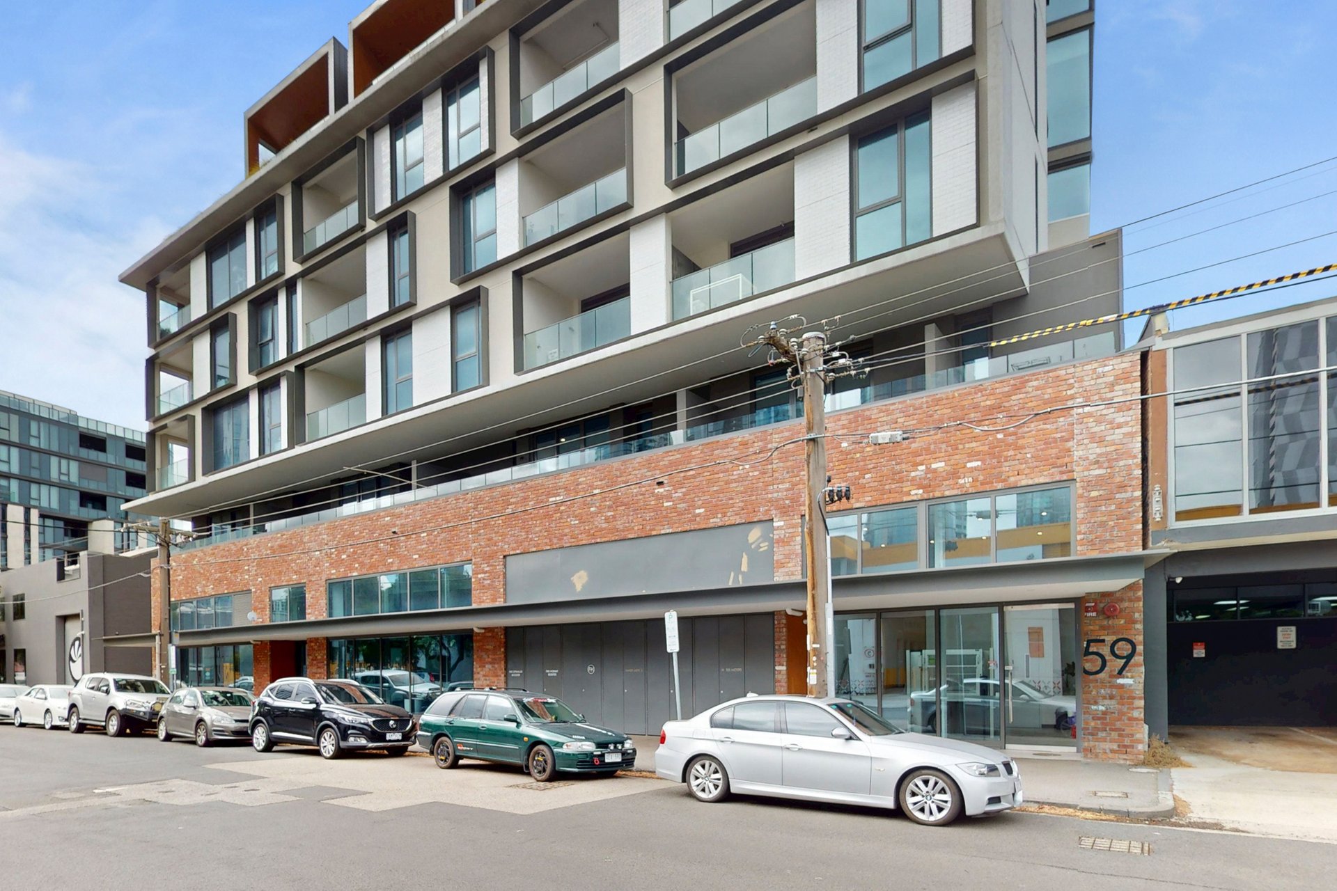 Property Gallery Thumbnail 11