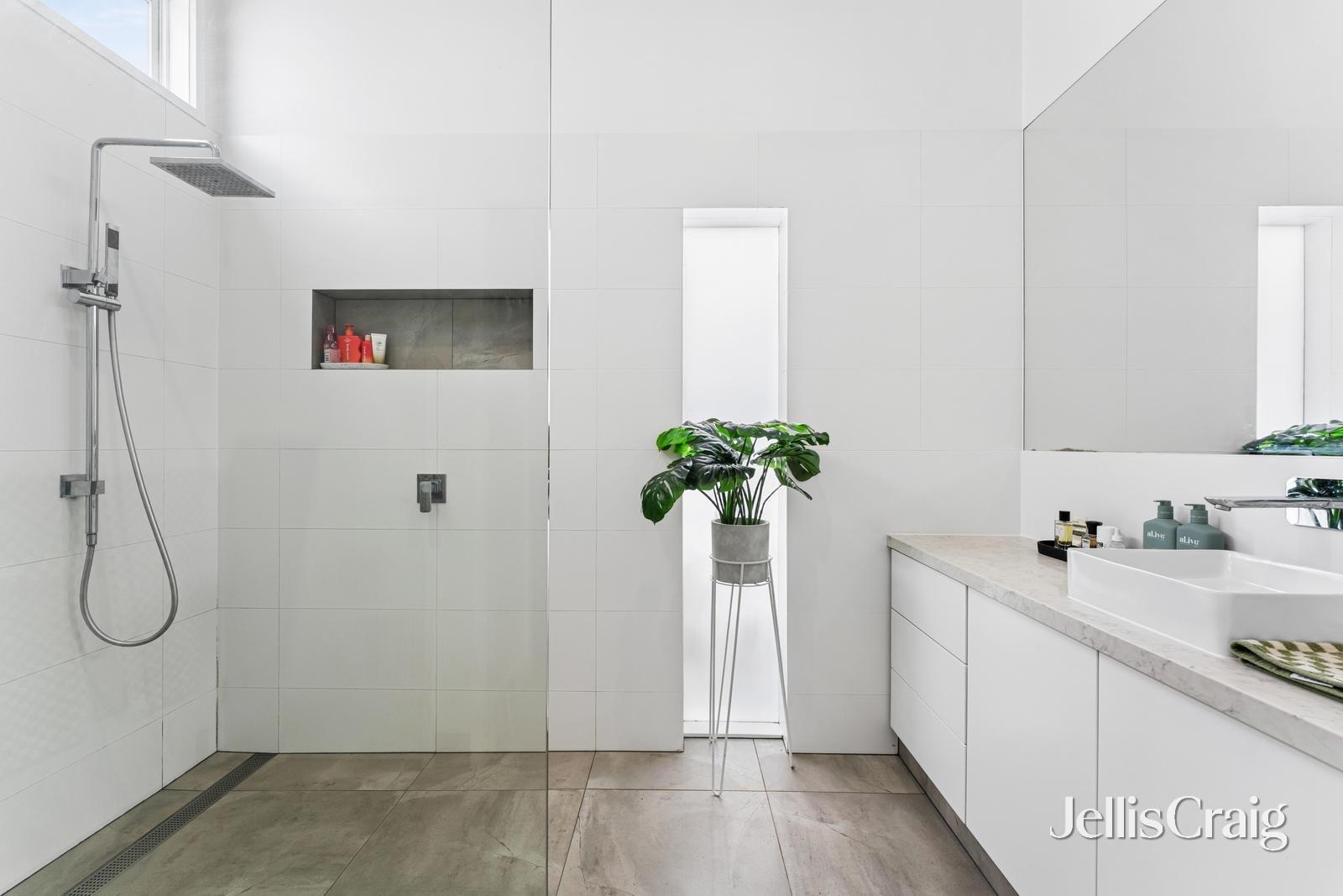 602 Ripon Street, Redan image 12