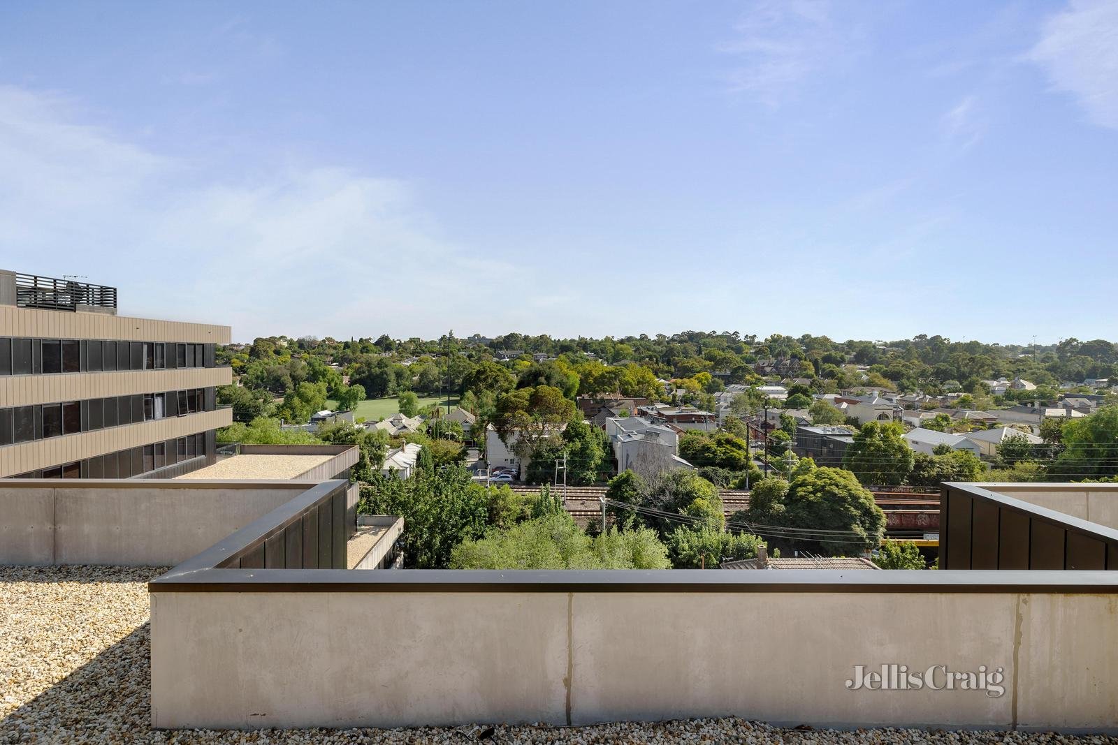 602/12 Albert Street, Hawthorn East image 5