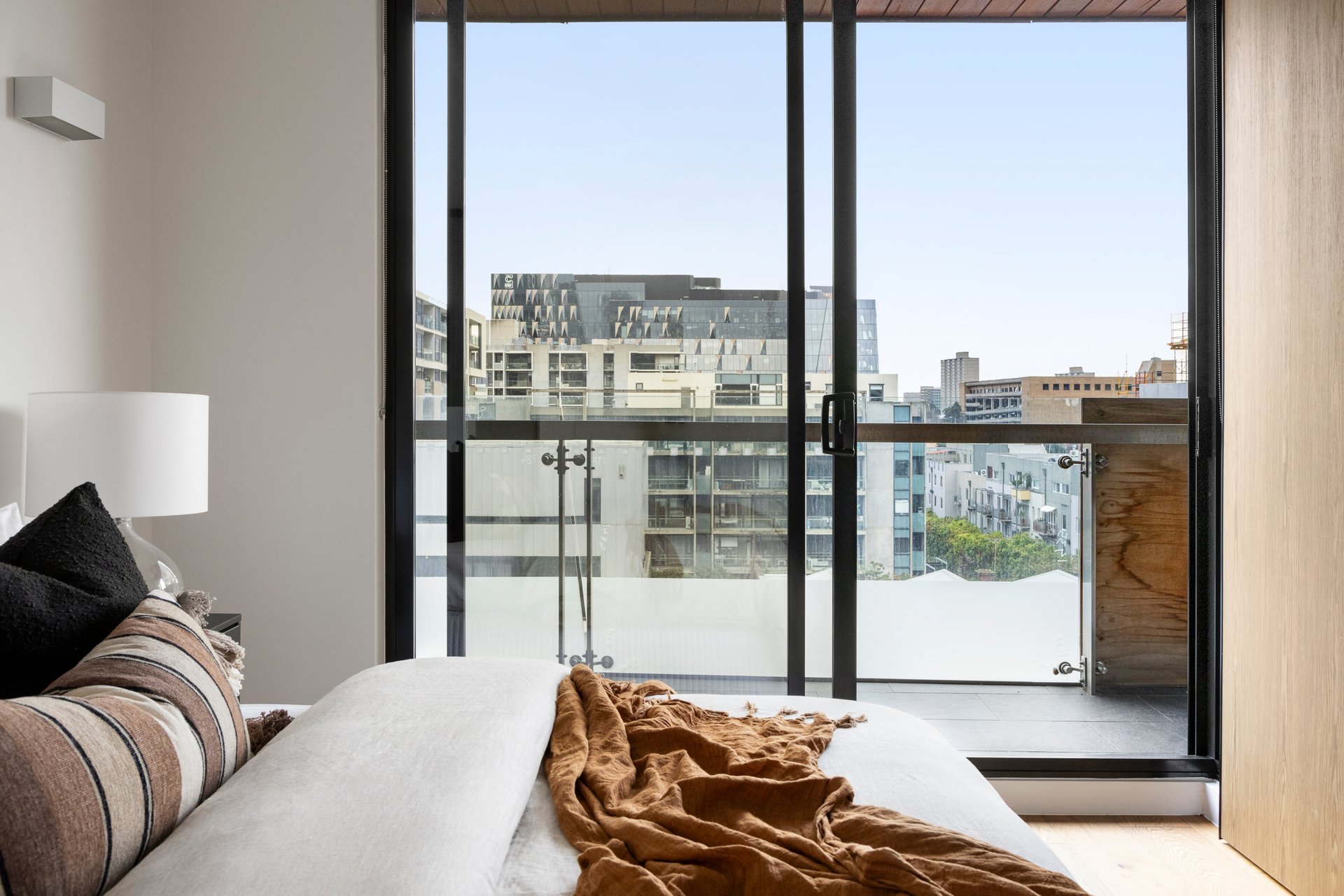 Property Gallery Thumbnail 8
