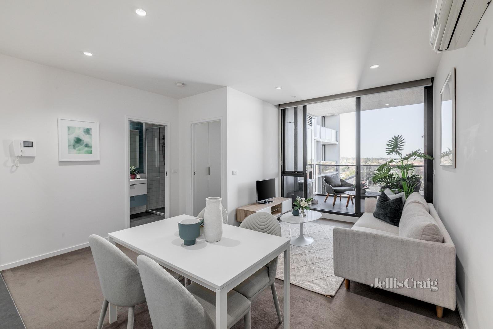602/19-21 Hanover Street, Oakleigh image 1