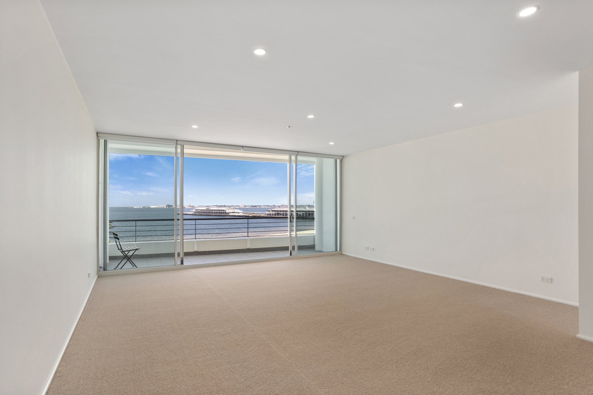 602/55-62 Beach Street, Port Melbourne image 3