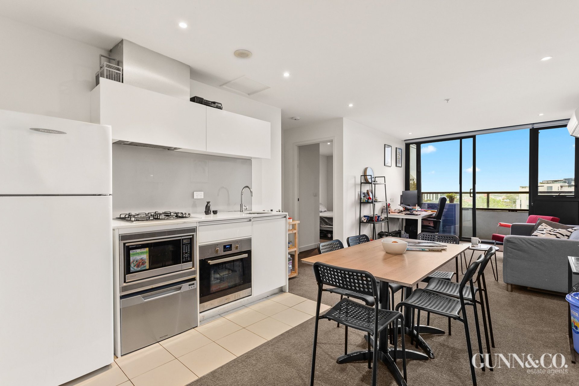 602A/10 Droop Street, Footscray image 3