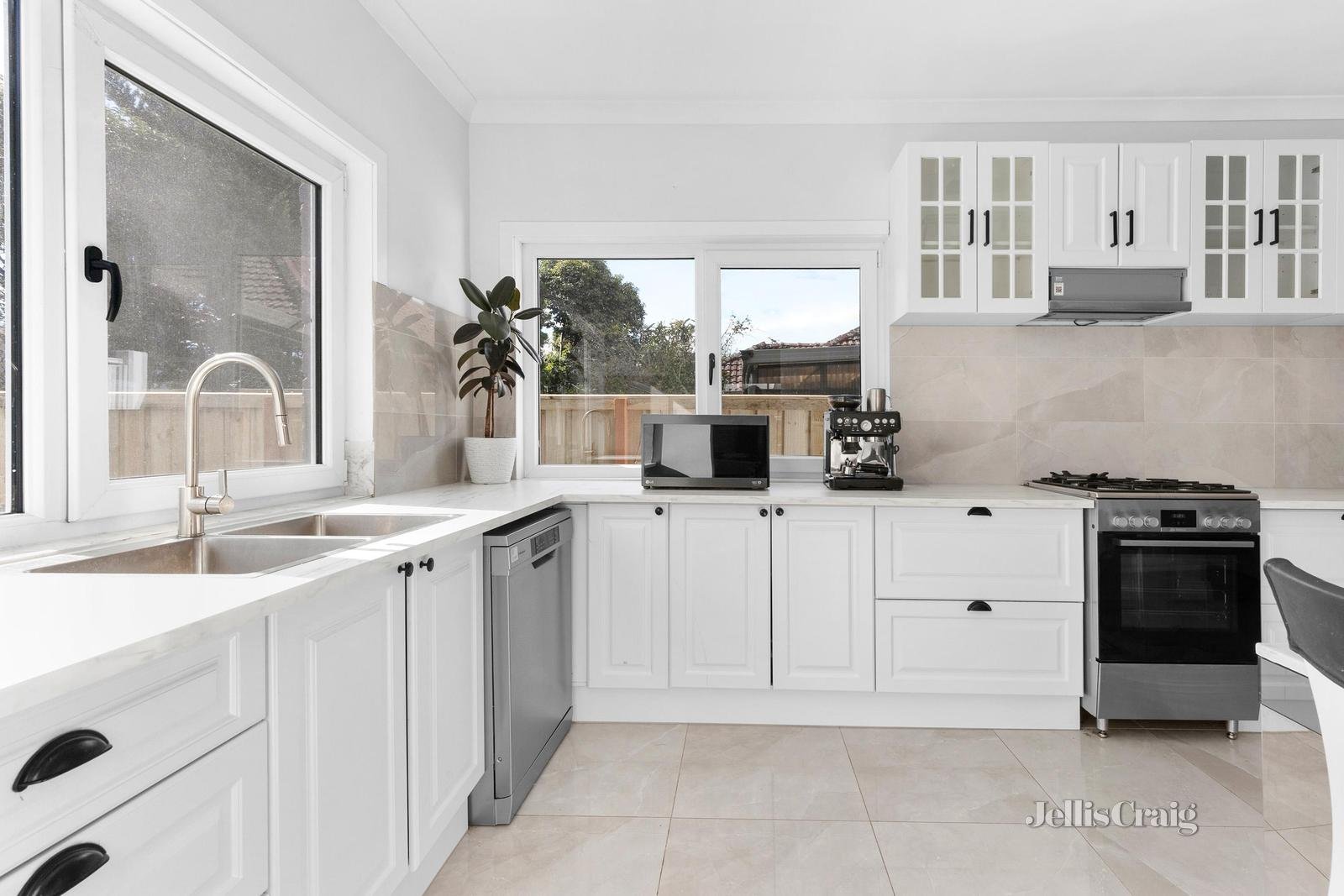 603 Geelong Road, Brooklyn image 5