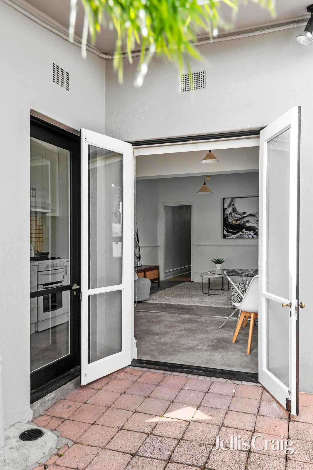 603 Station Street, Carlton North image 7