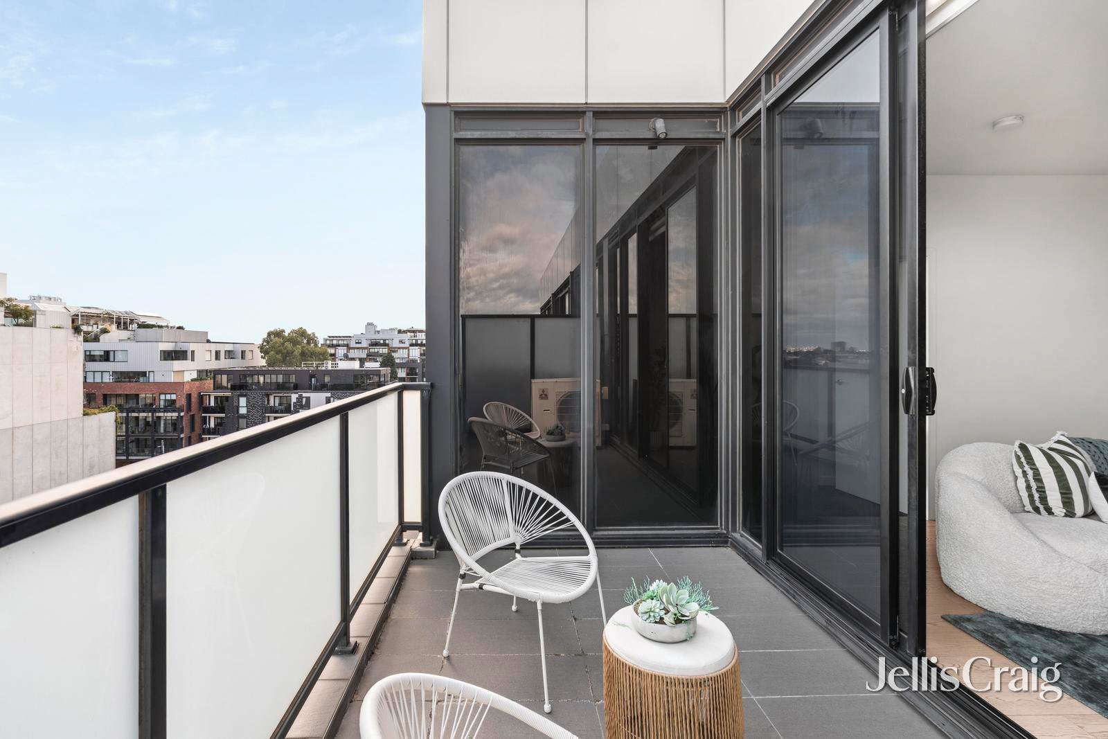 603/10-14 Hope Street, Brunswick image 9