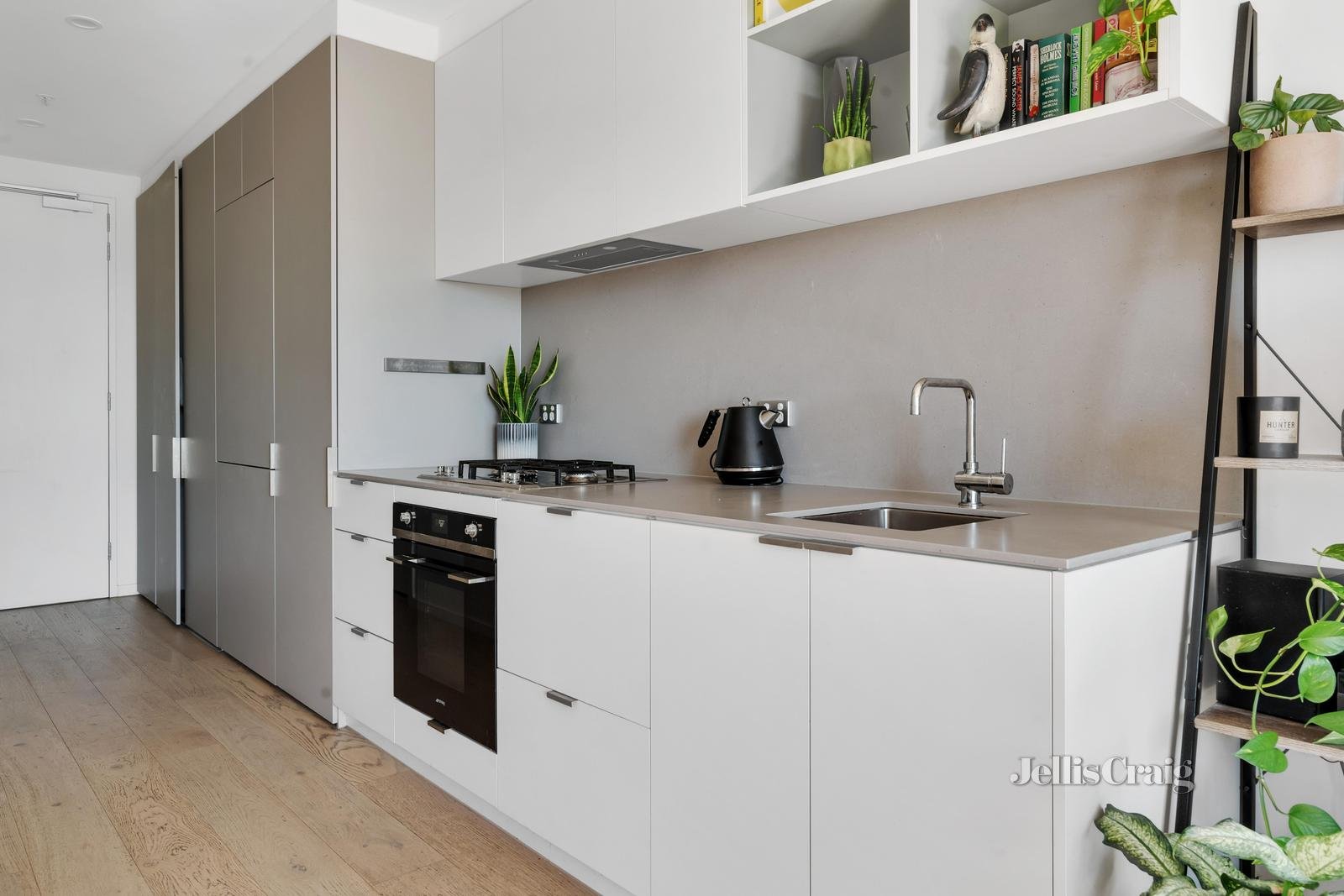 603/812 Sydney Road, Brunswick image 2