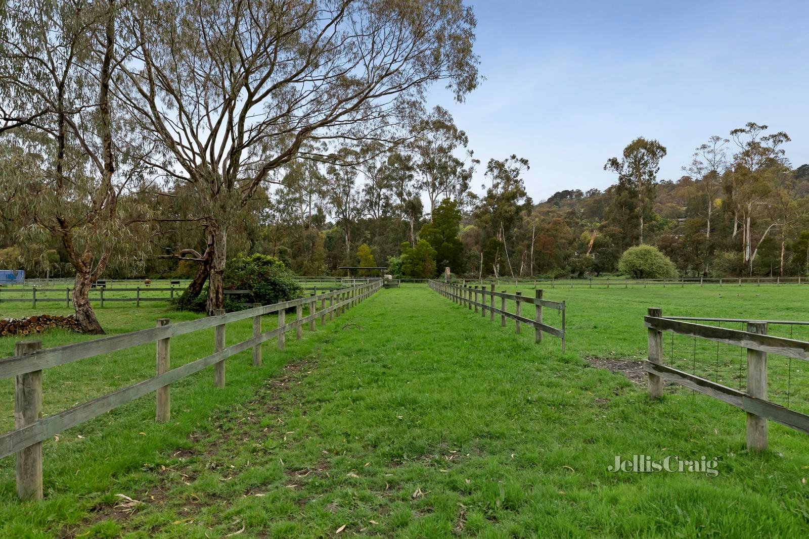 604 Hull Road, Lilydale image 30